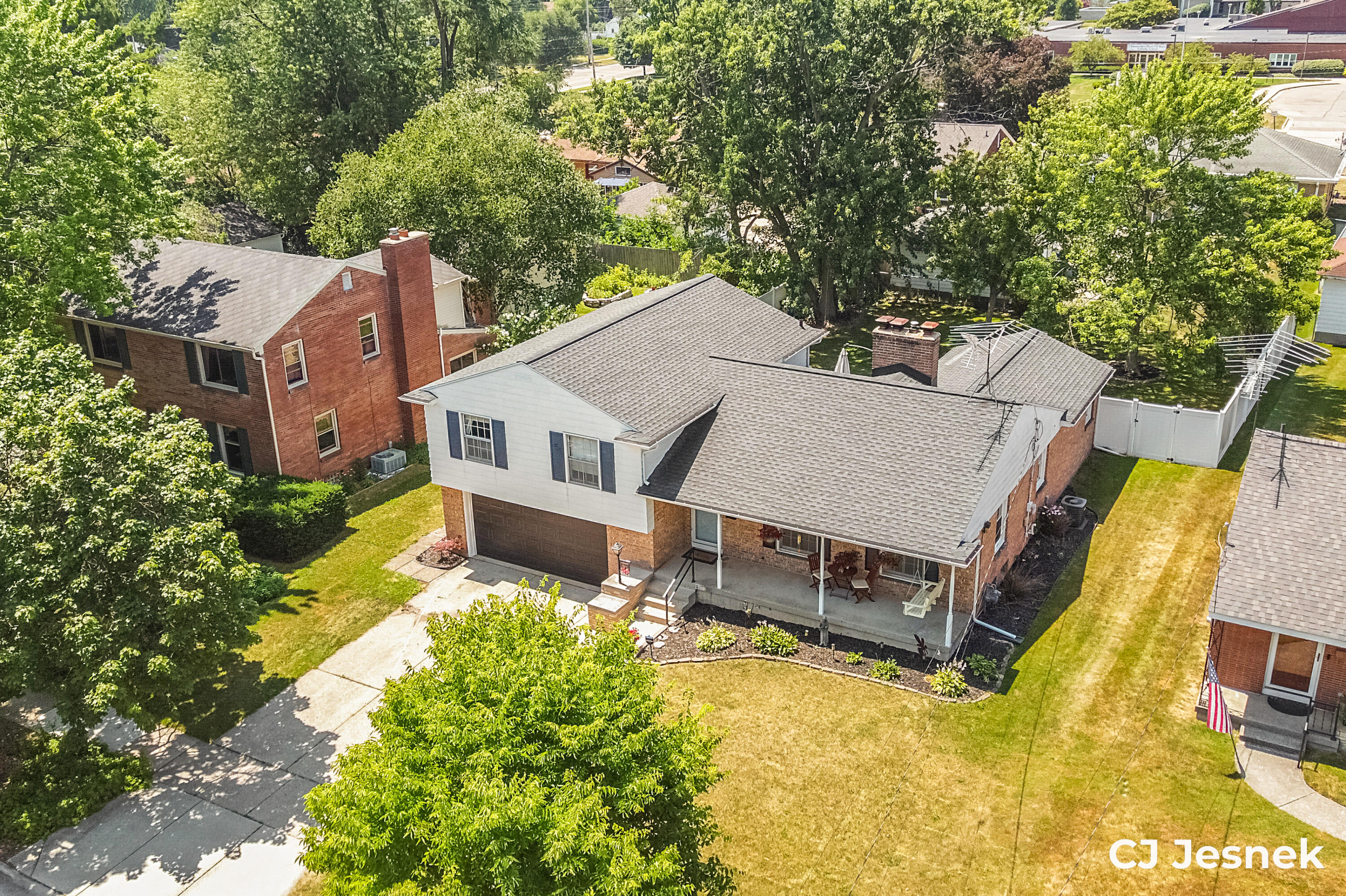 1929 Lotus Avenue SE Grand Rapids MI 49506