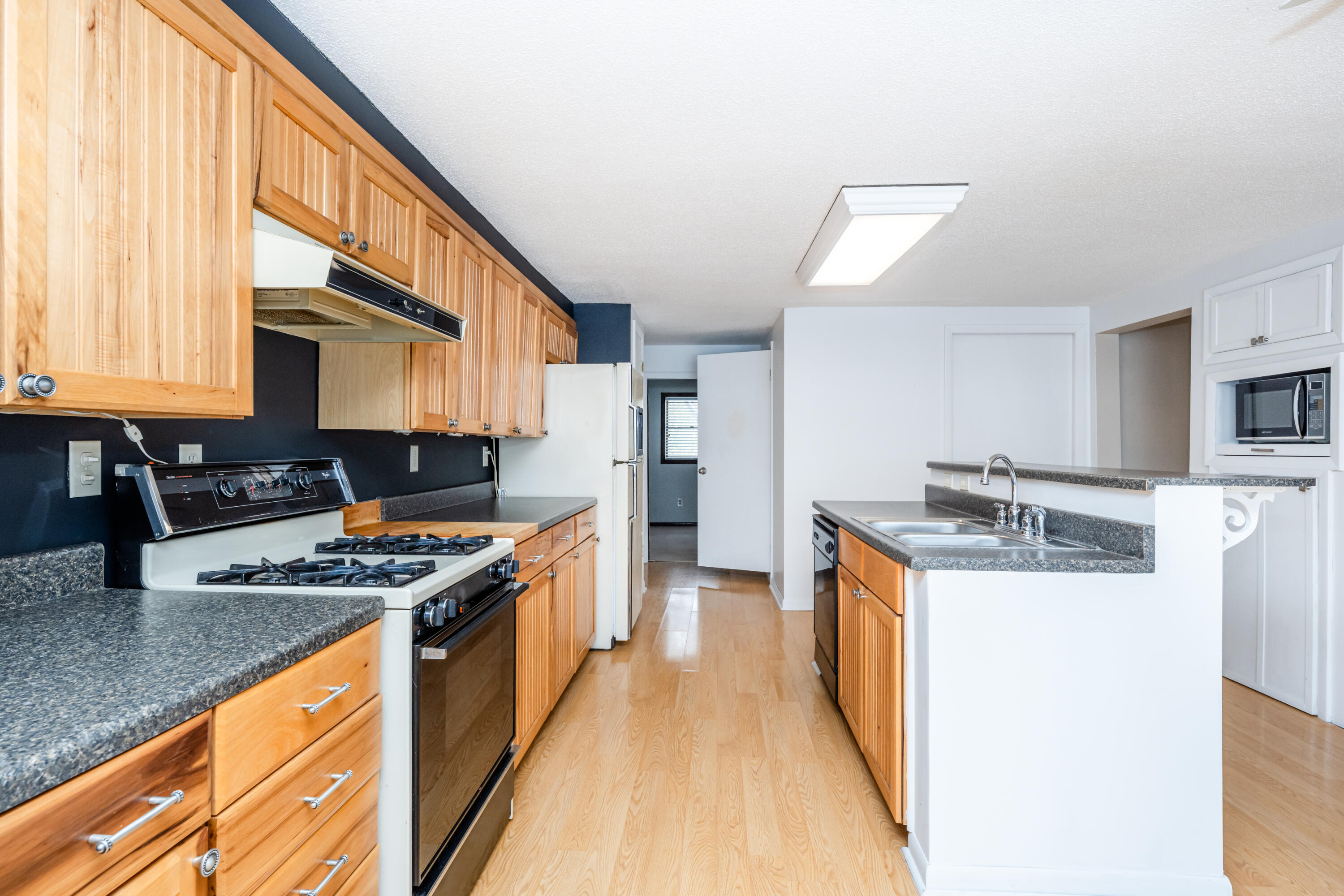 5081 Woodward Avenue Coloma MI 49038