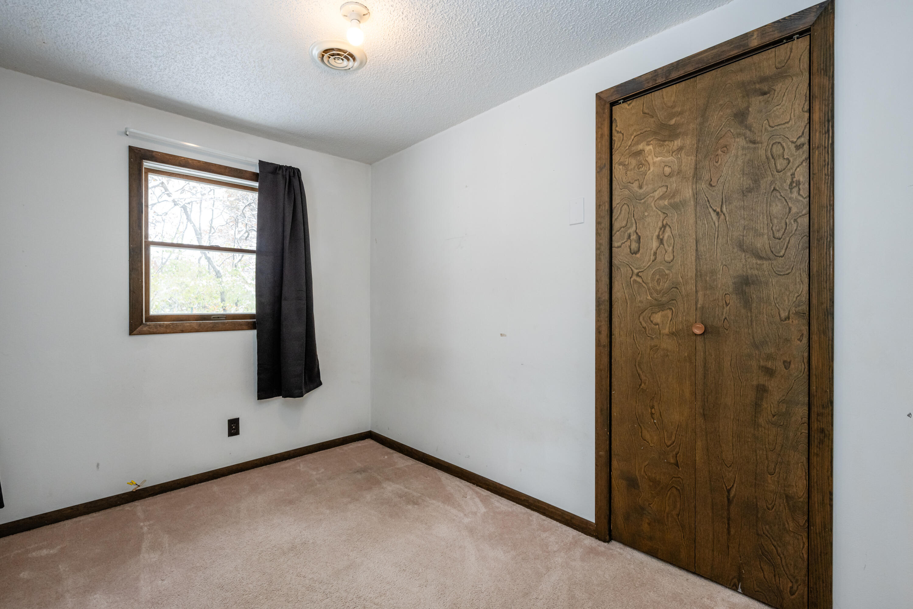 5081 Woodward Avenue Coloma MI 49038