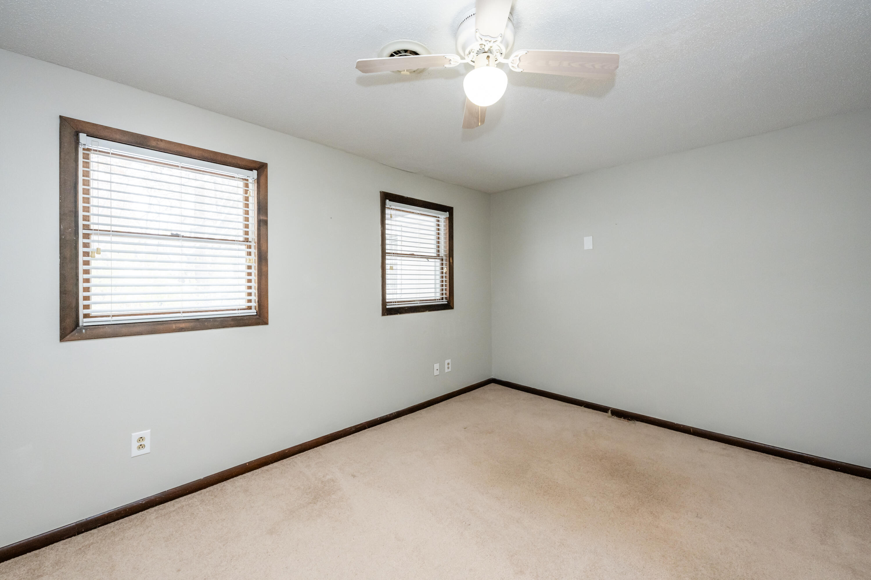 5081 Woodward Avenue Coloma MI 49038