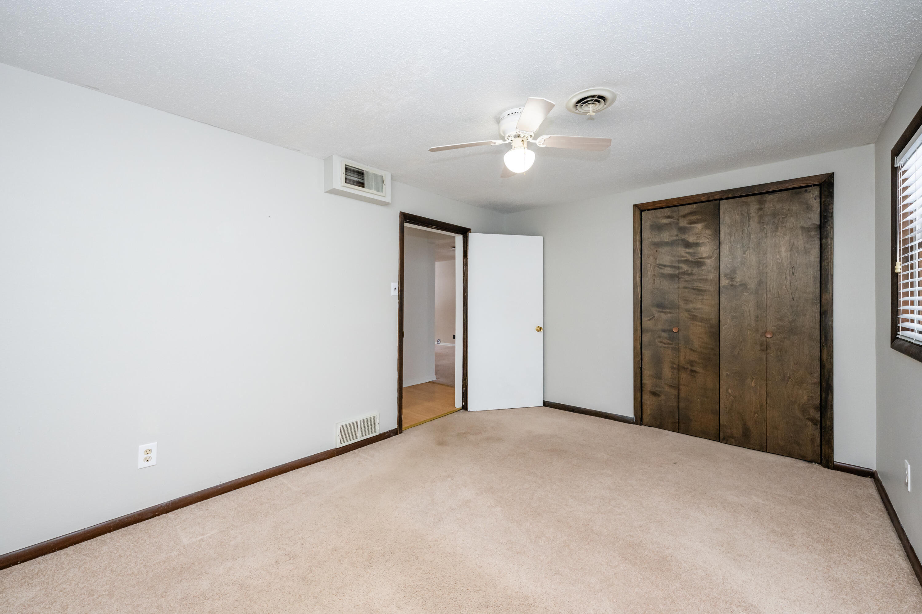 5081 Woodward Avenue Coloma MI 49038