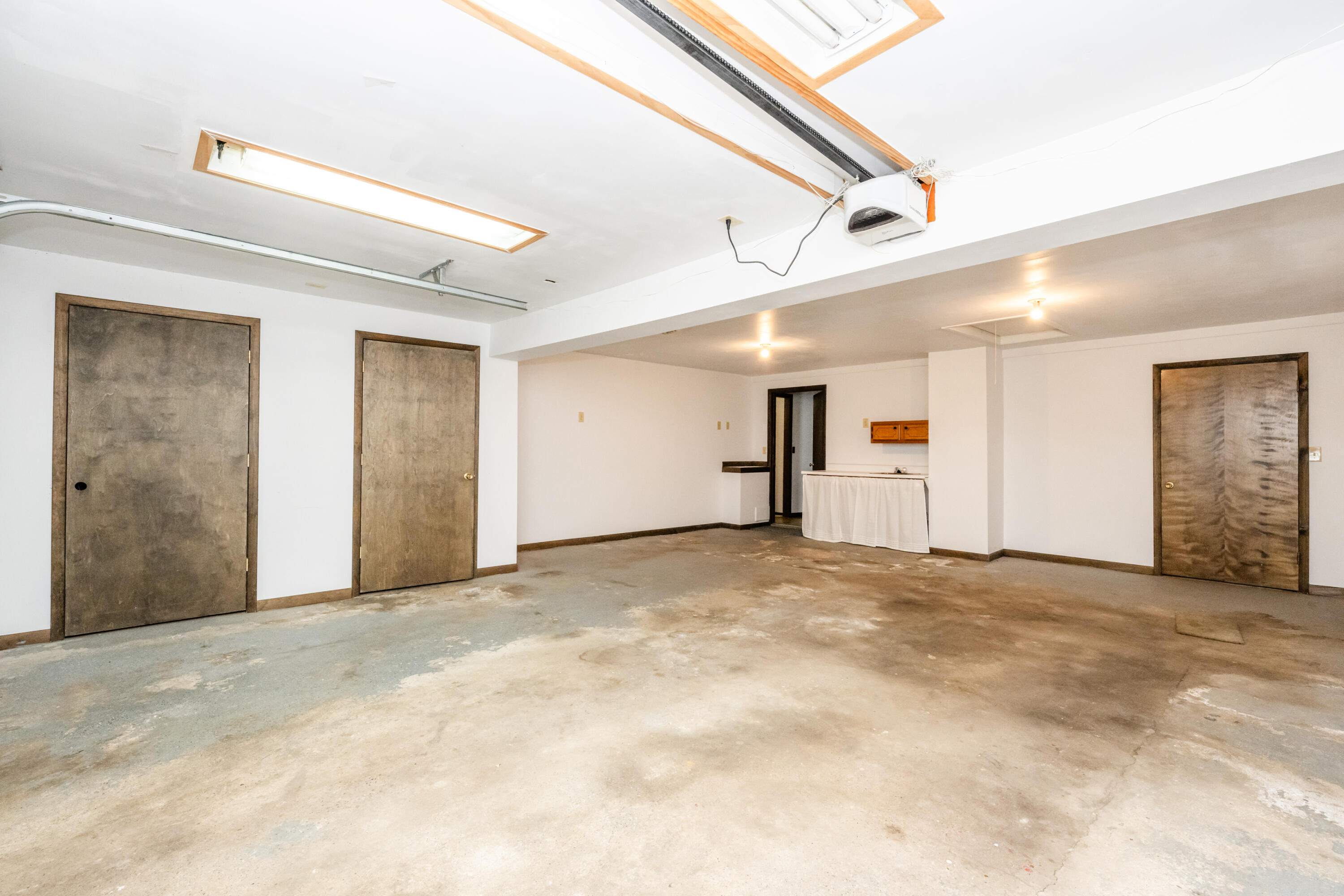 5081 Woodward Avenue Coloma MI 49038