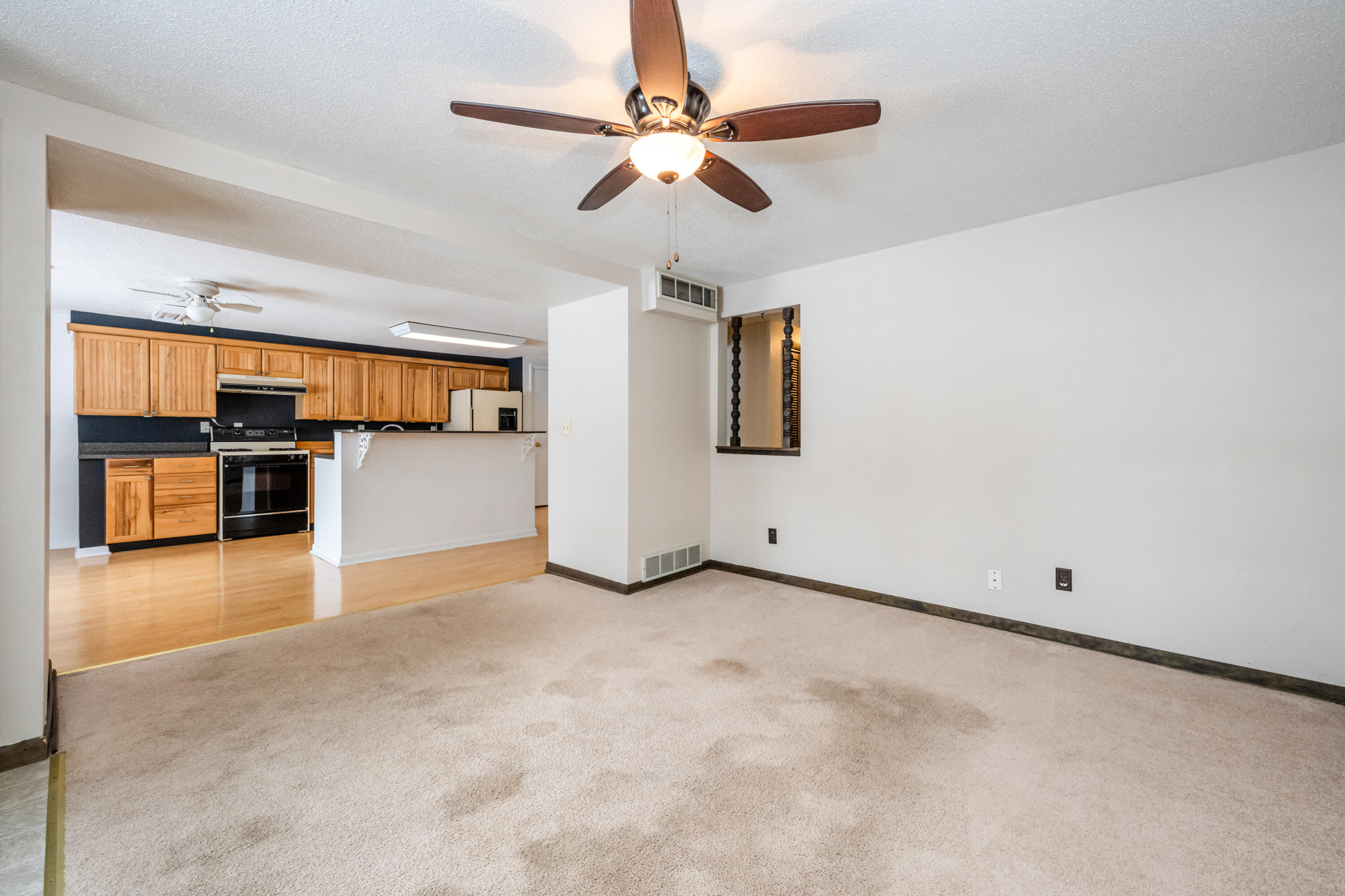 5081 Woodward Avenue Coloma MI 49038