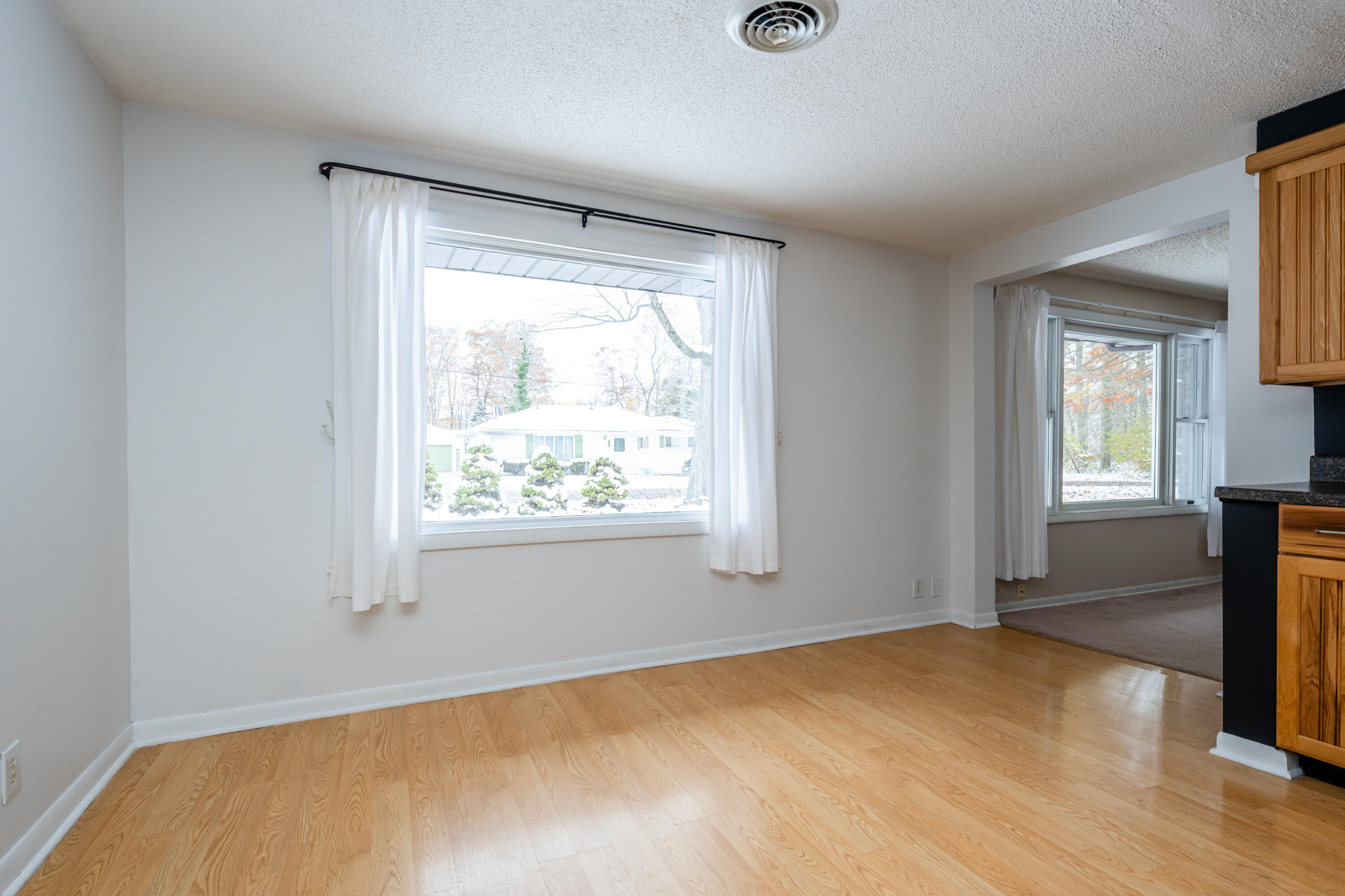 5081 Woodward Avenue Coloma MI 49038