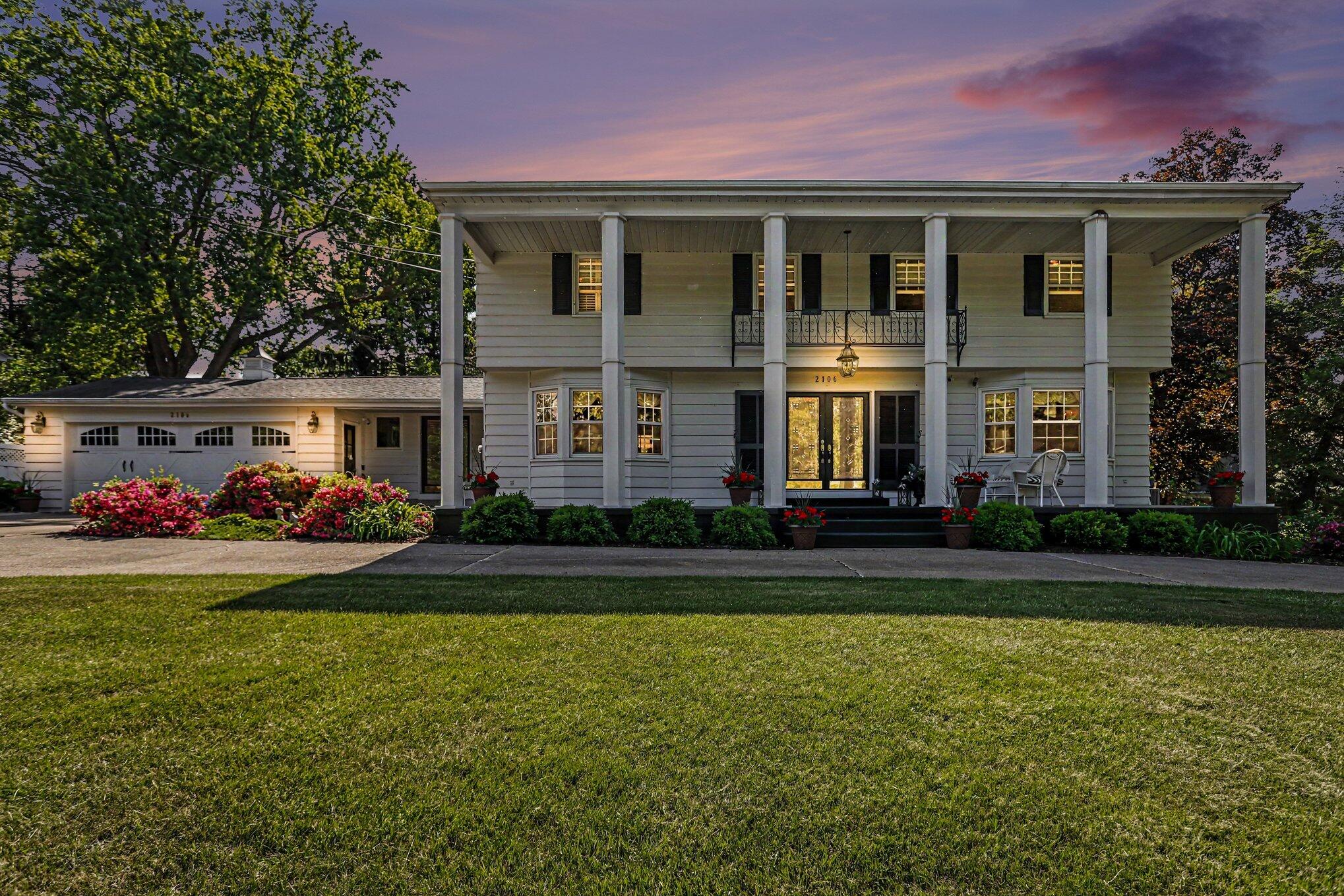 2106 Aberdeen Drive Kalamazoo MI 49008