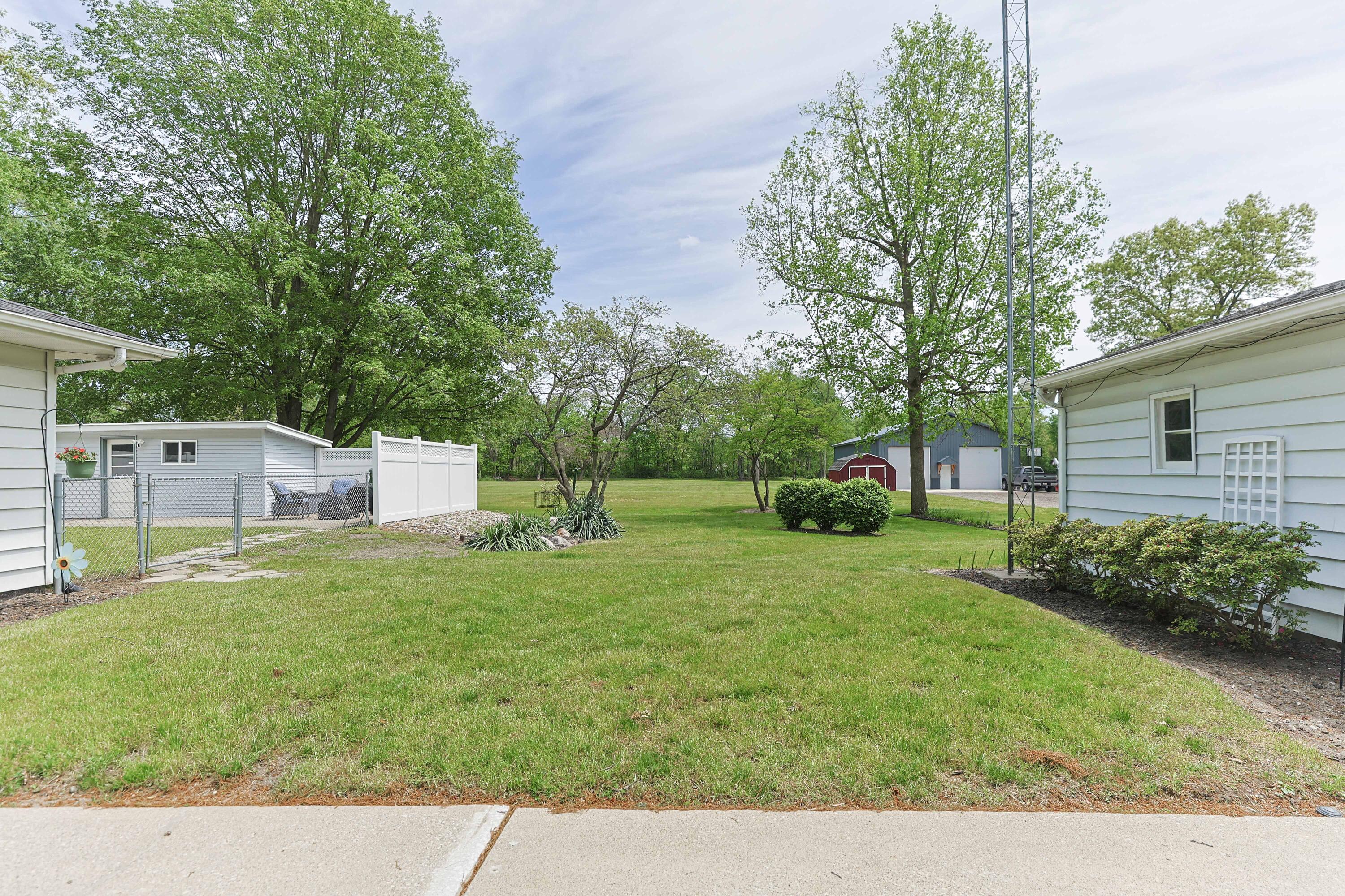 3011 Adams Road Niles MI 49120