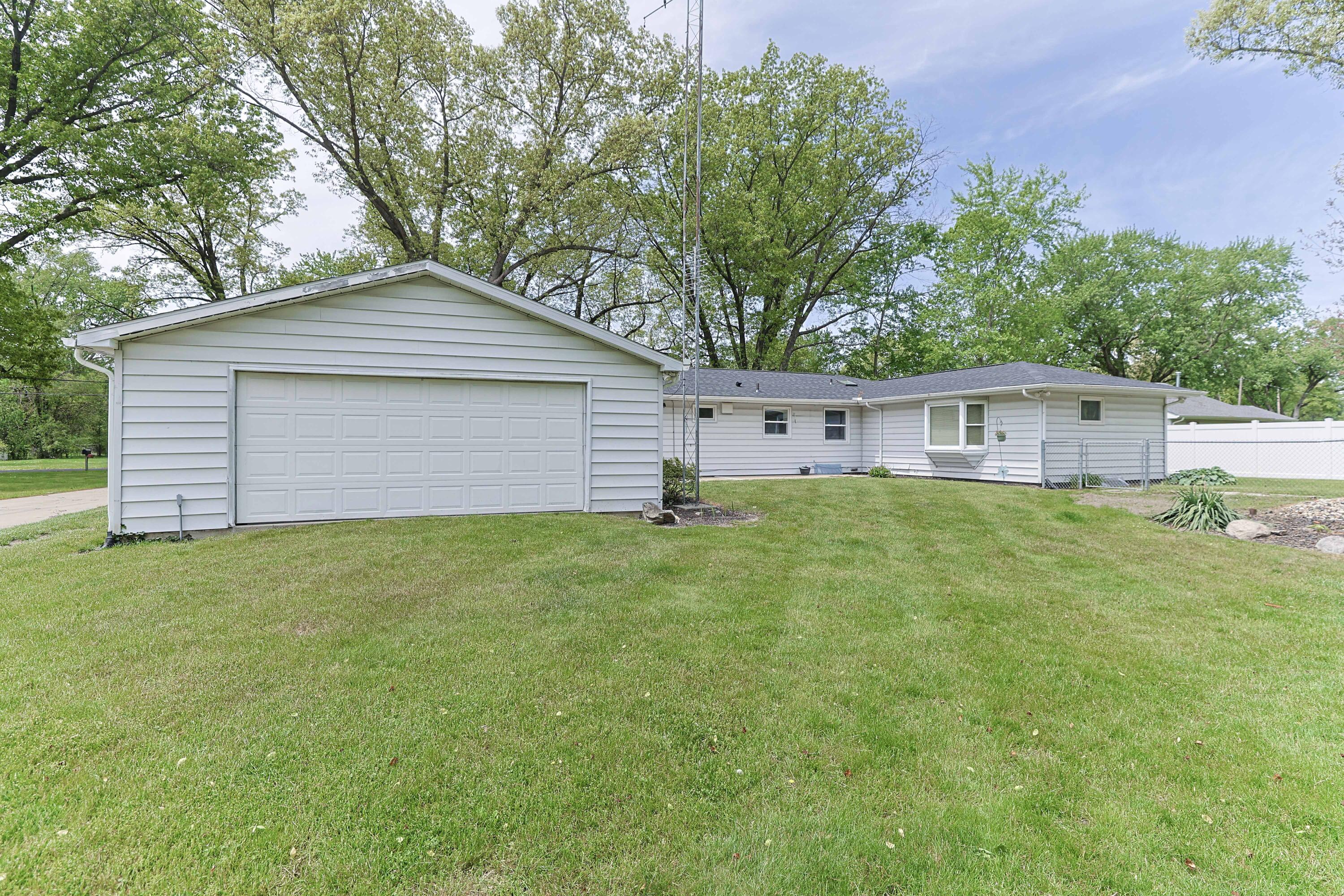 3011 Adams Road Niles MI 49120