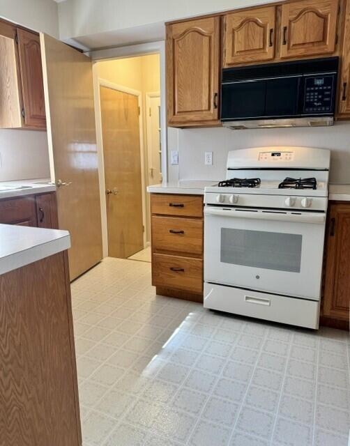2397 Blodgett Street Muskegon MI 49441