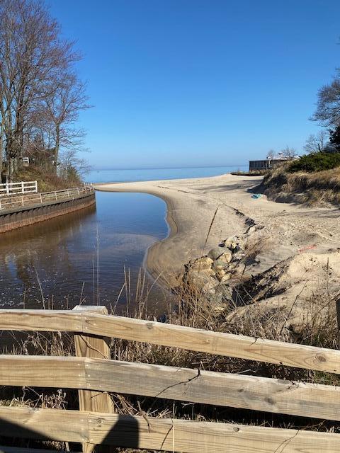 27901 Shorewood Drive Covert MI 49043