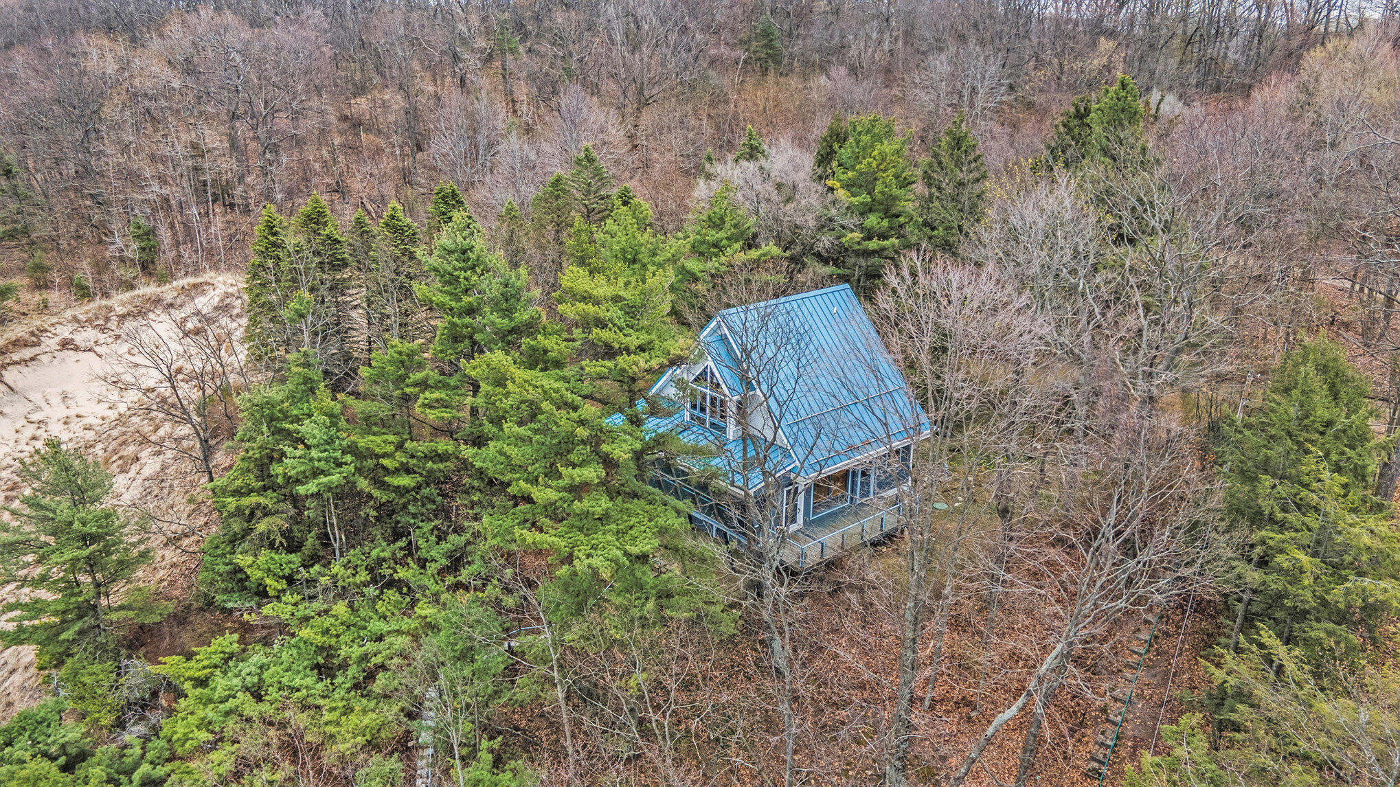 27901 Shorewood Drive Covert MI 49043