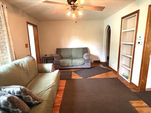 67741 County Road 388 South Haven MI 49090