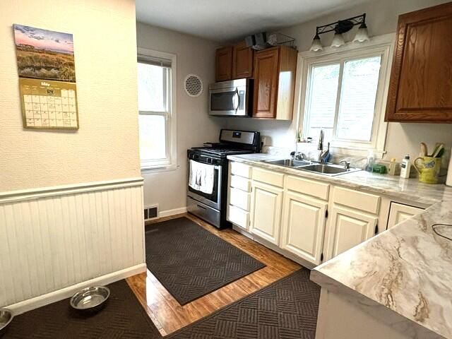 67741 County Road 388 South Haven MI 49090