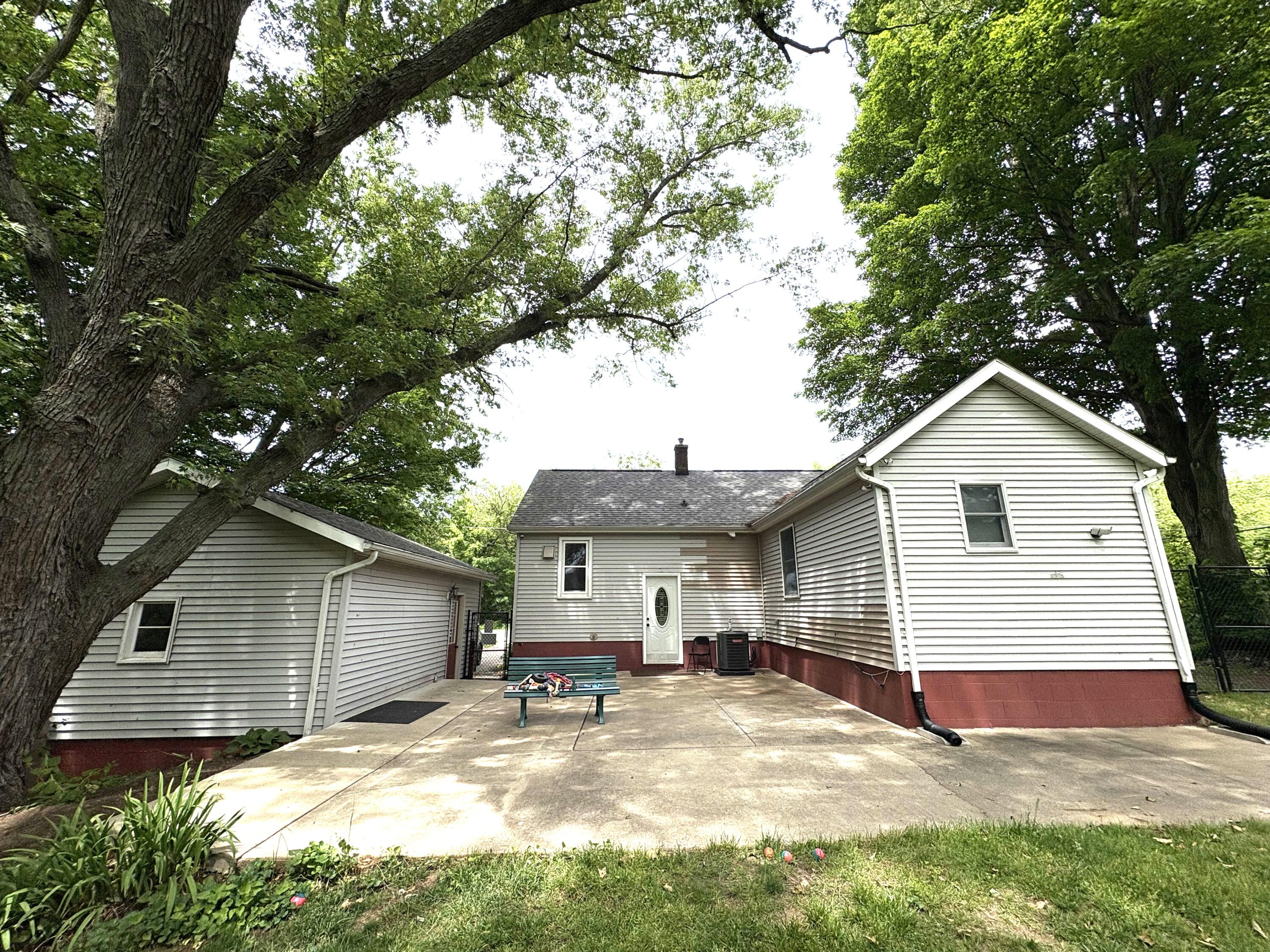 67741 County Road 388 South Haven MI 49090