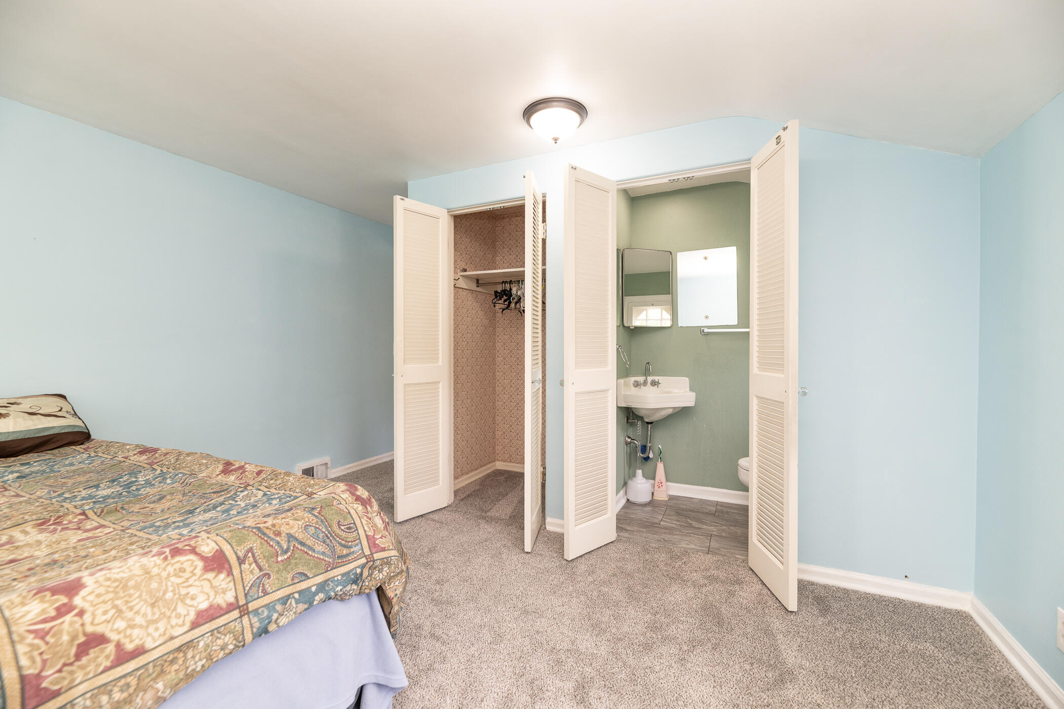 1734 Greenbriar Drive Portage MI 49024