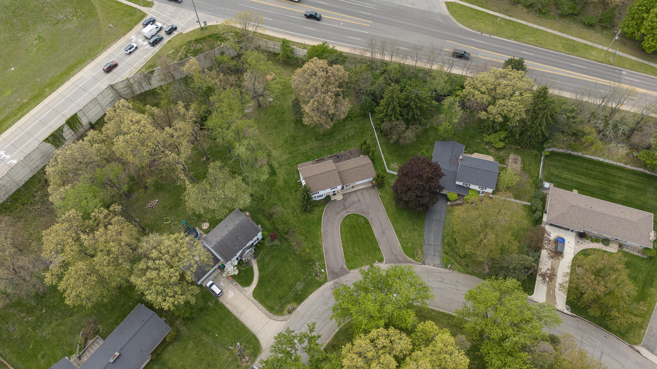 1734 Greenbriar Drive Portage MI 49024