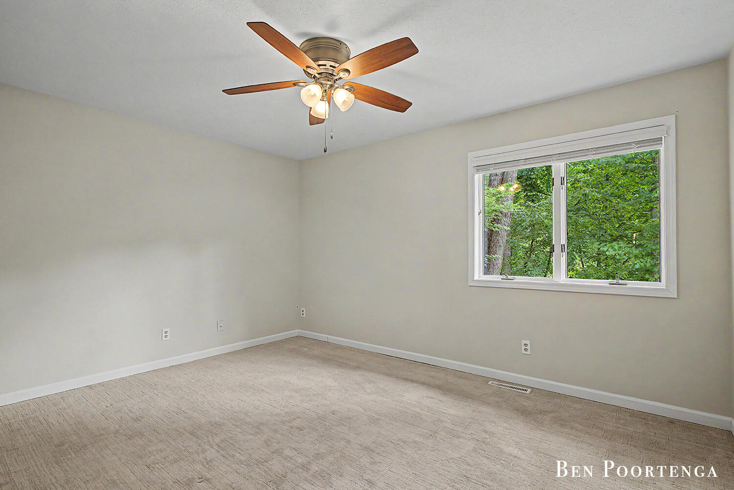 8707 White Fawn Trail NE Rockford MI 49341