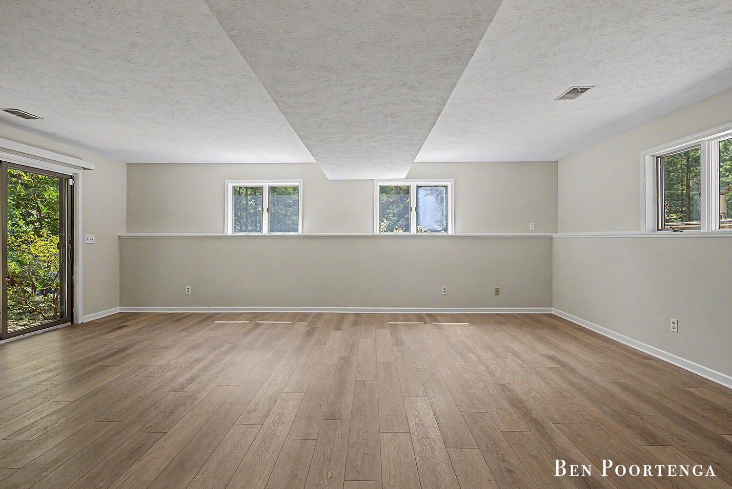8707 White Fawn Trail NE Rockford MI 49341