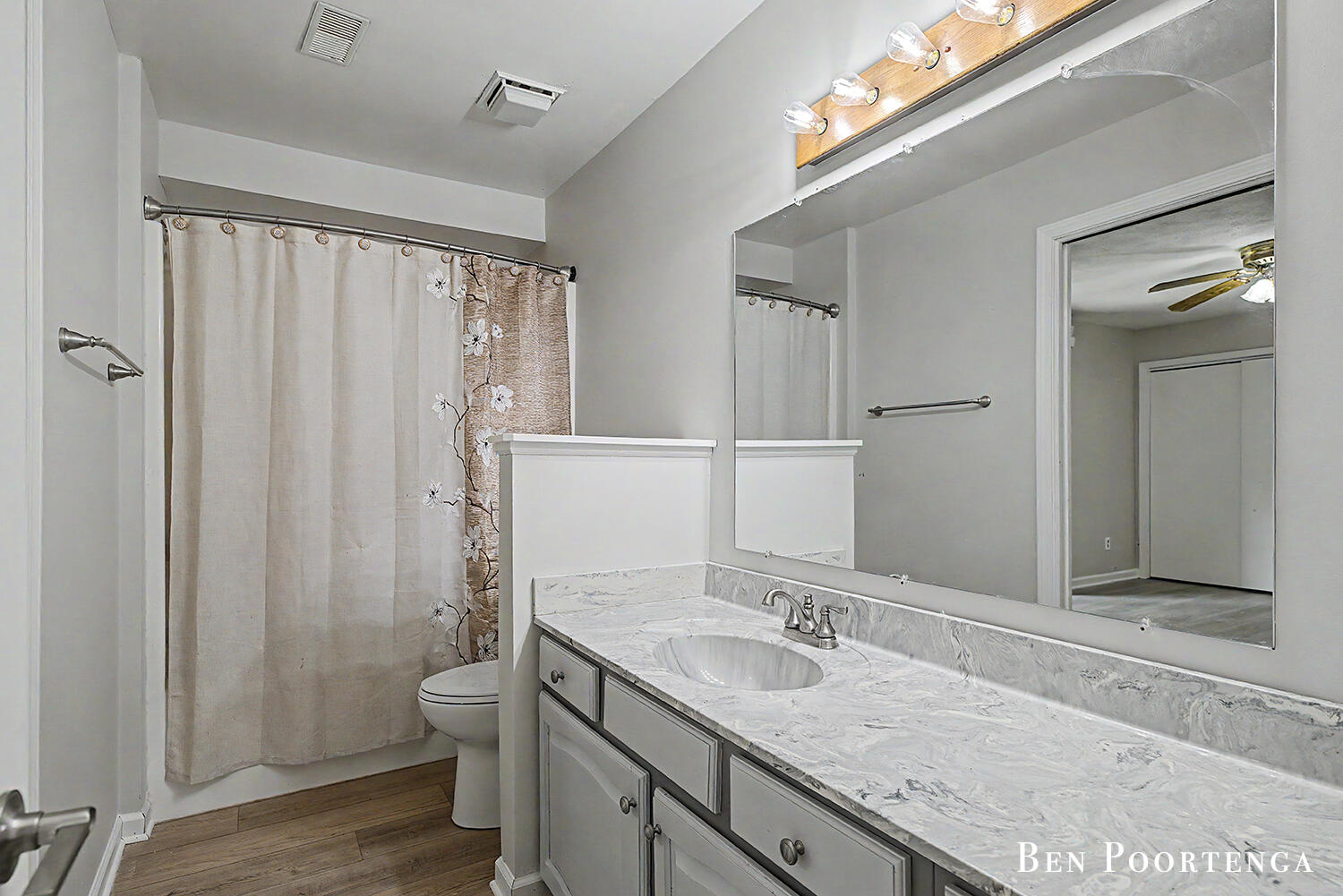 8707 White Fawn Trail NE Rockford MI 49341