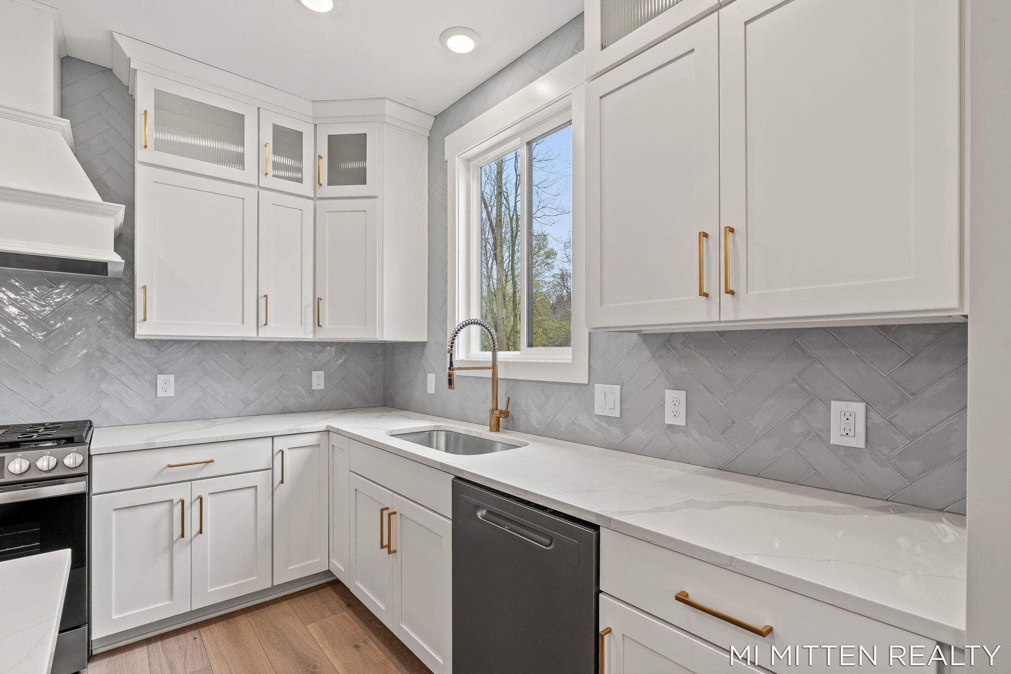 2322 Forest Trail Circle Fennville MI 49408