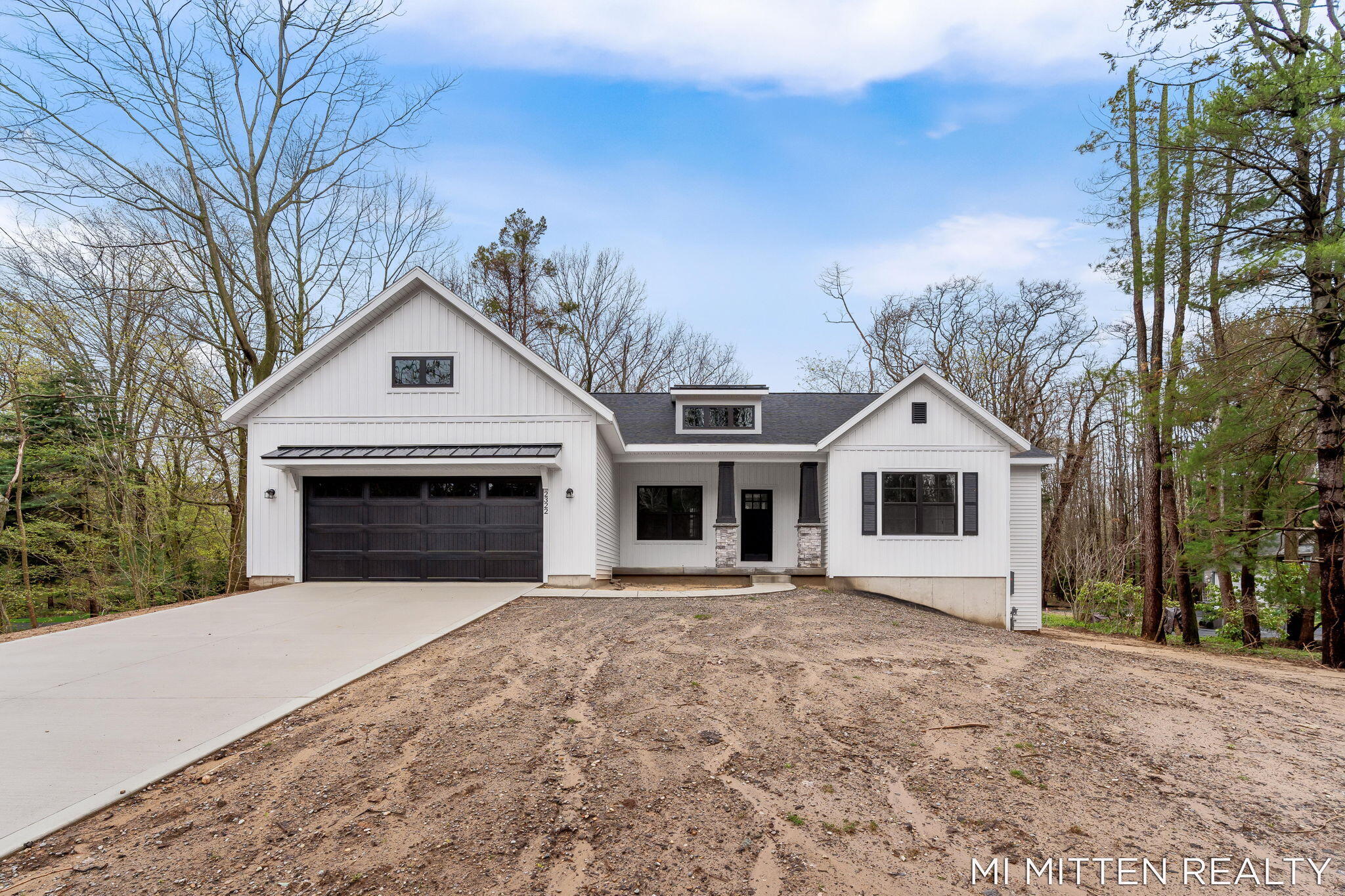 2322 Forest Trail Circle Fennville MI 49408