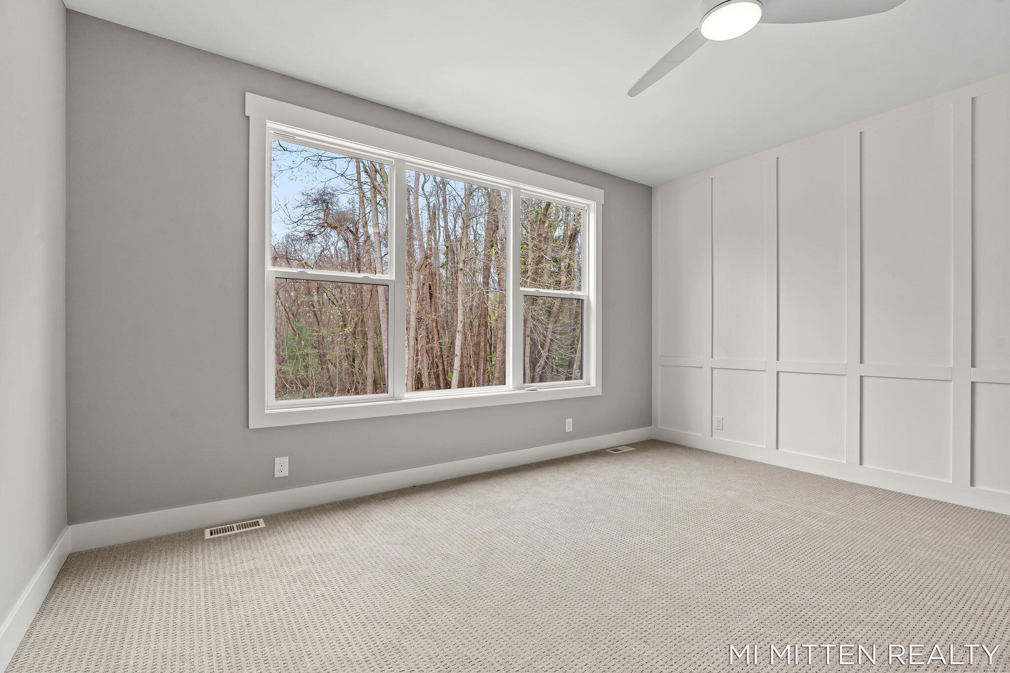 2322 Forest Trail Circle Fennville MI 49408