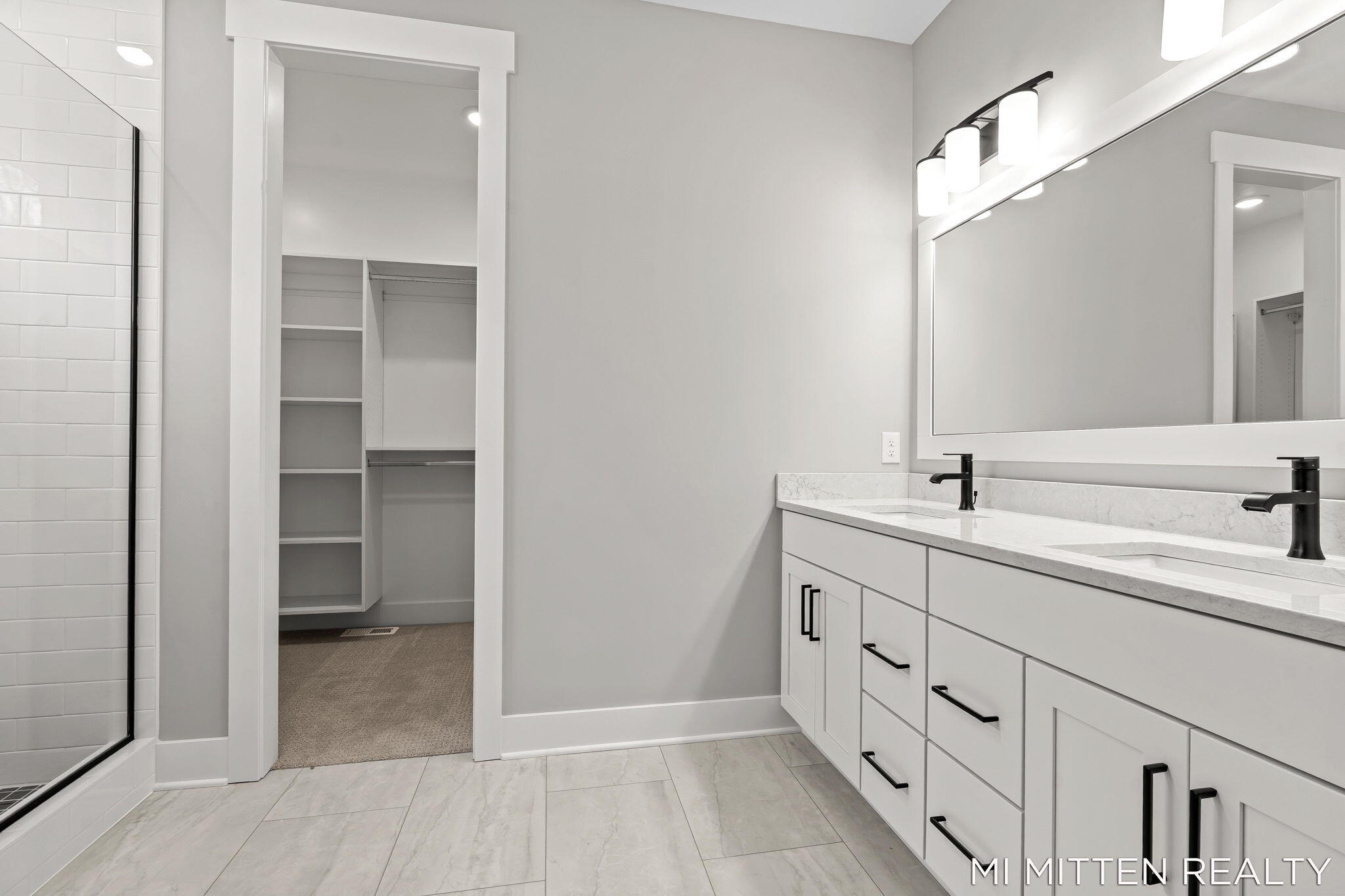 2322 Forest Trail Circle Fennville MI 49408