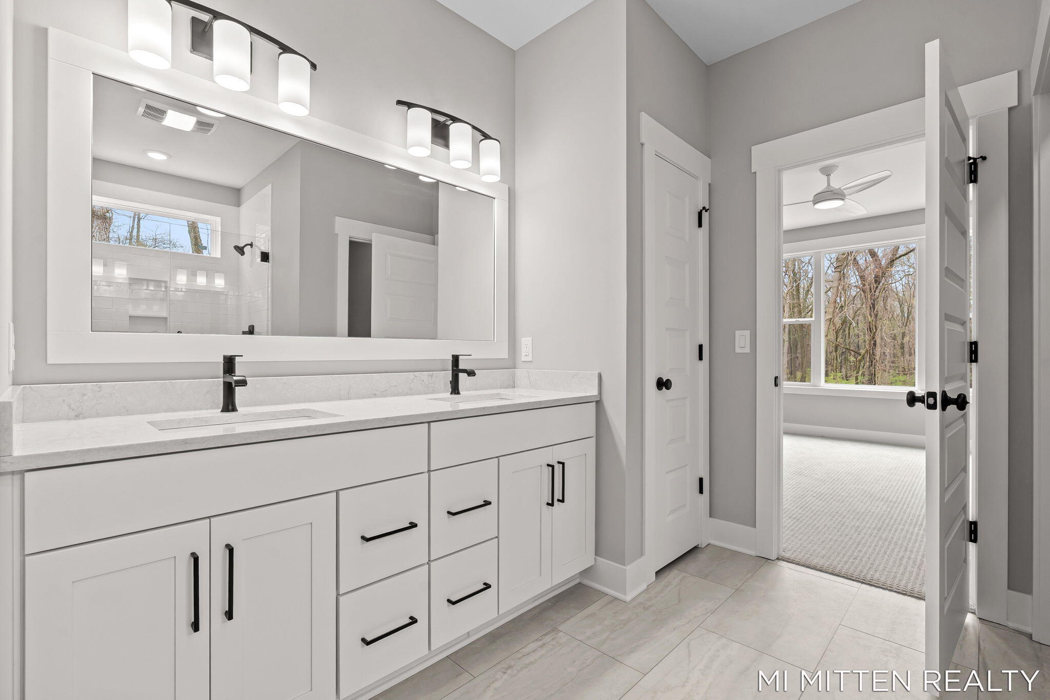 2322 Forest Trail Circle Fennville MI 49408