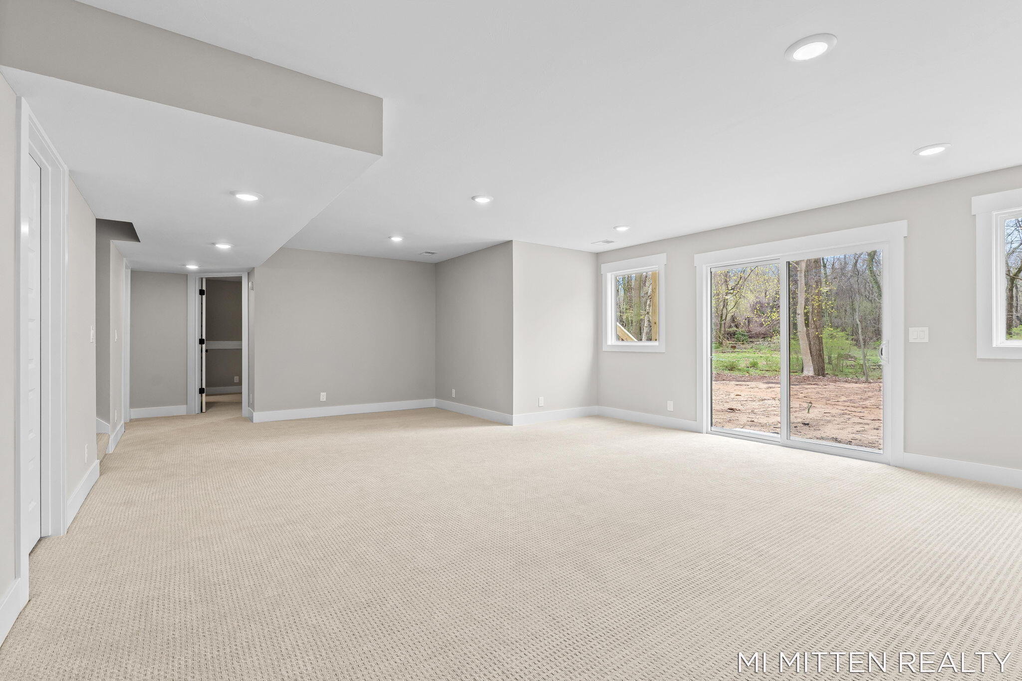 2322 Forest Trail Circle Fennville MI 49408