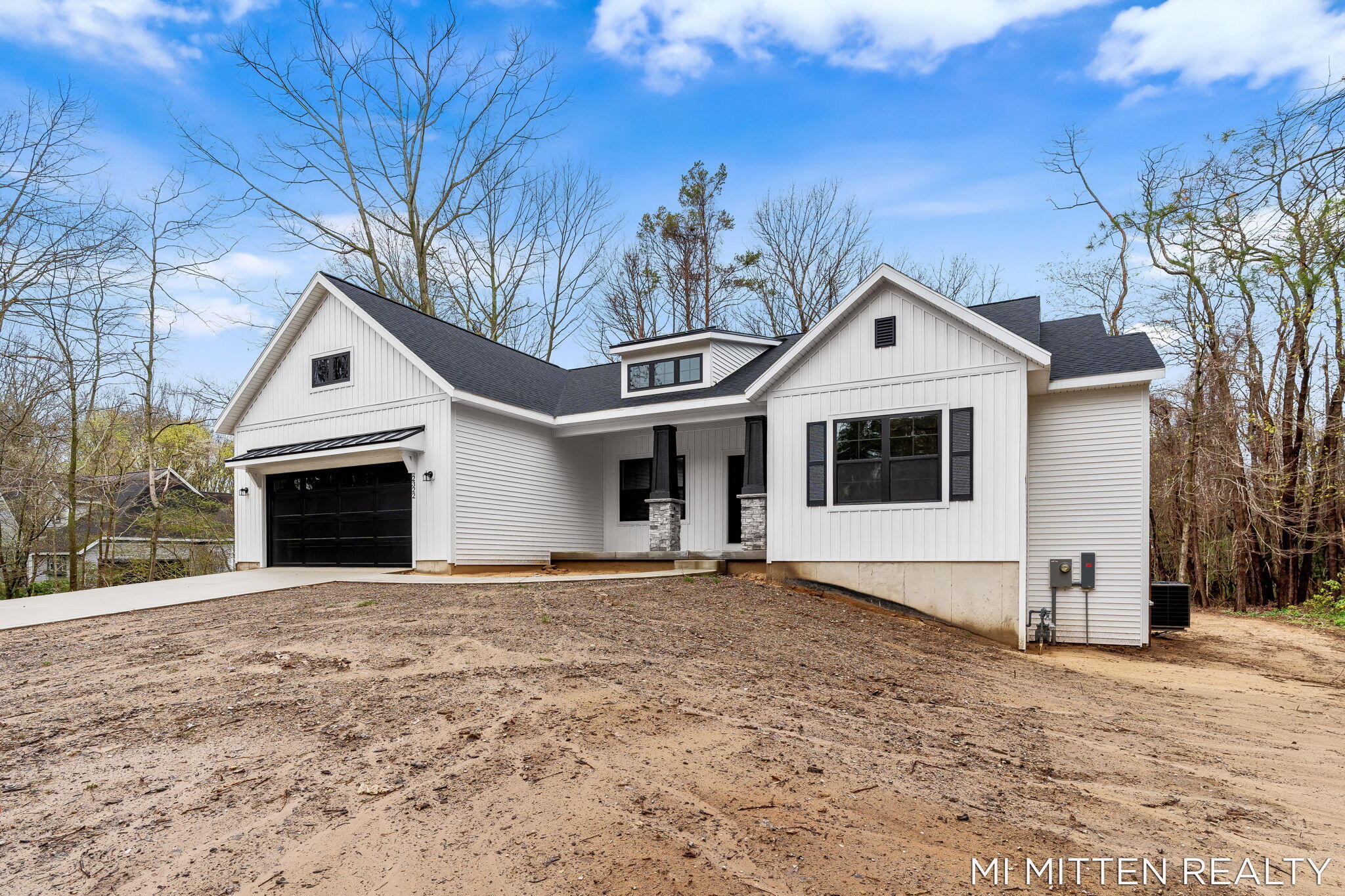 2322 Forest Trail Circle Fennville MI 49408