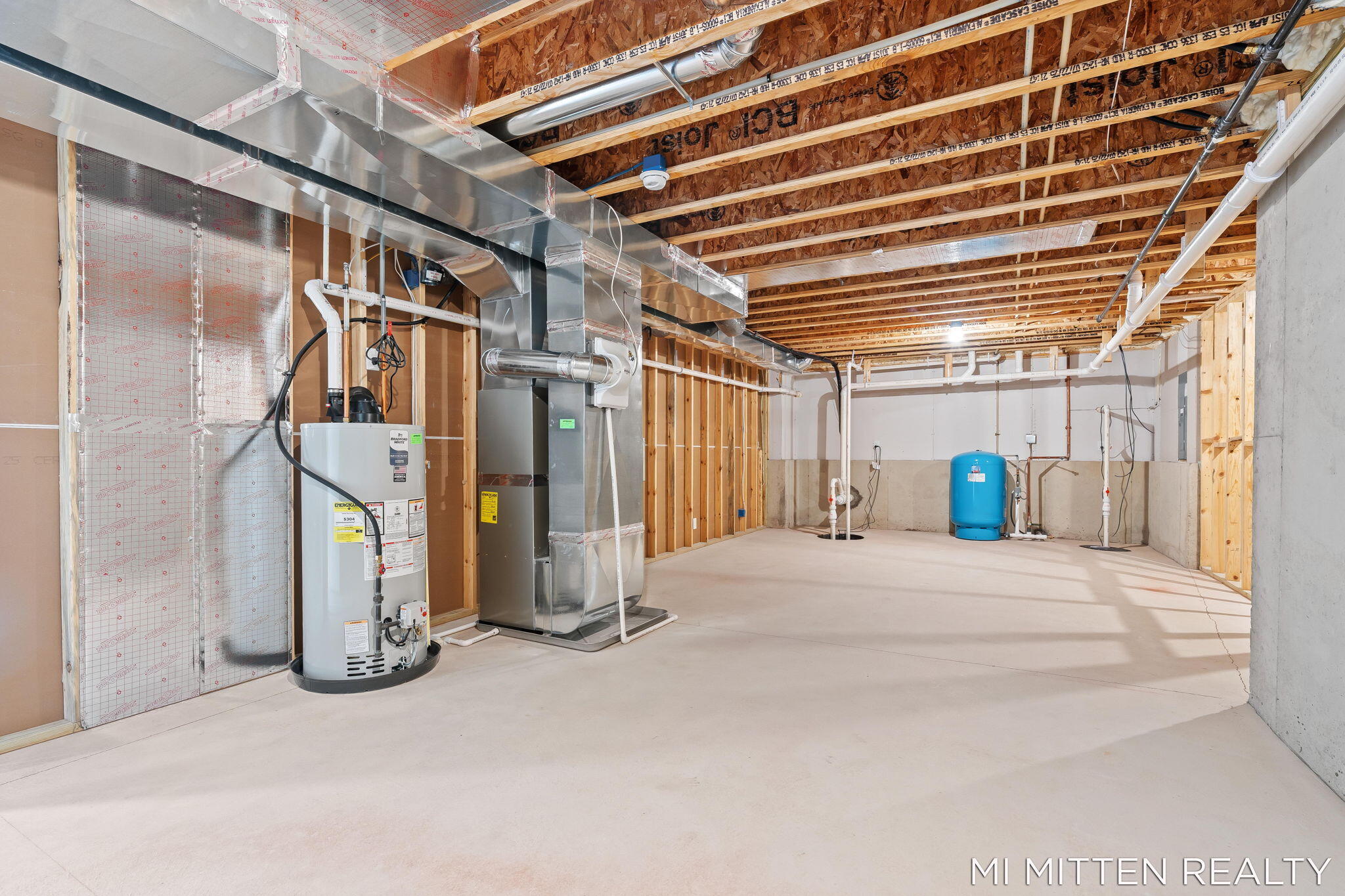 2322 Forest Trail Circle Fennville MI 49408