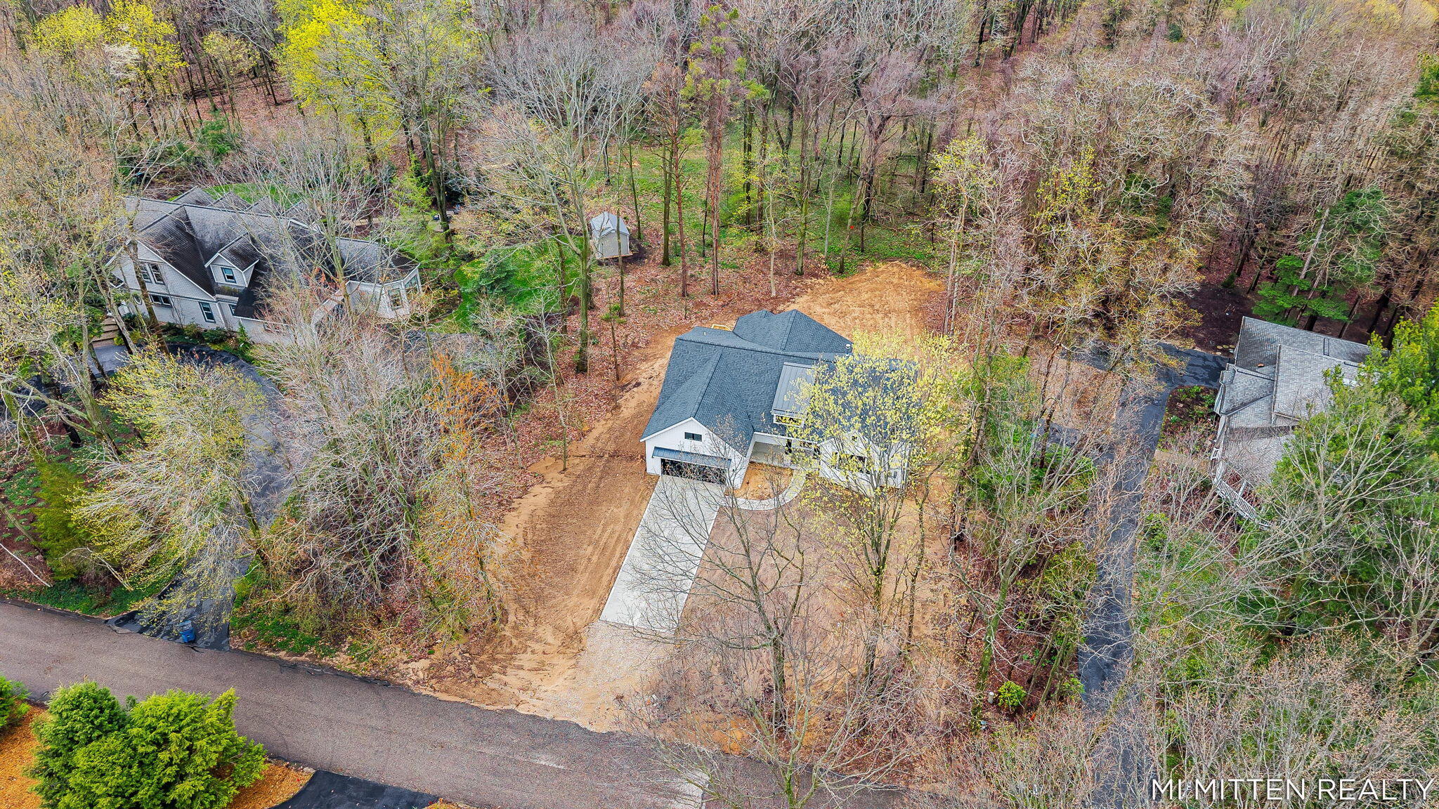2322 Forest Trail Circle Fennville MI 49408