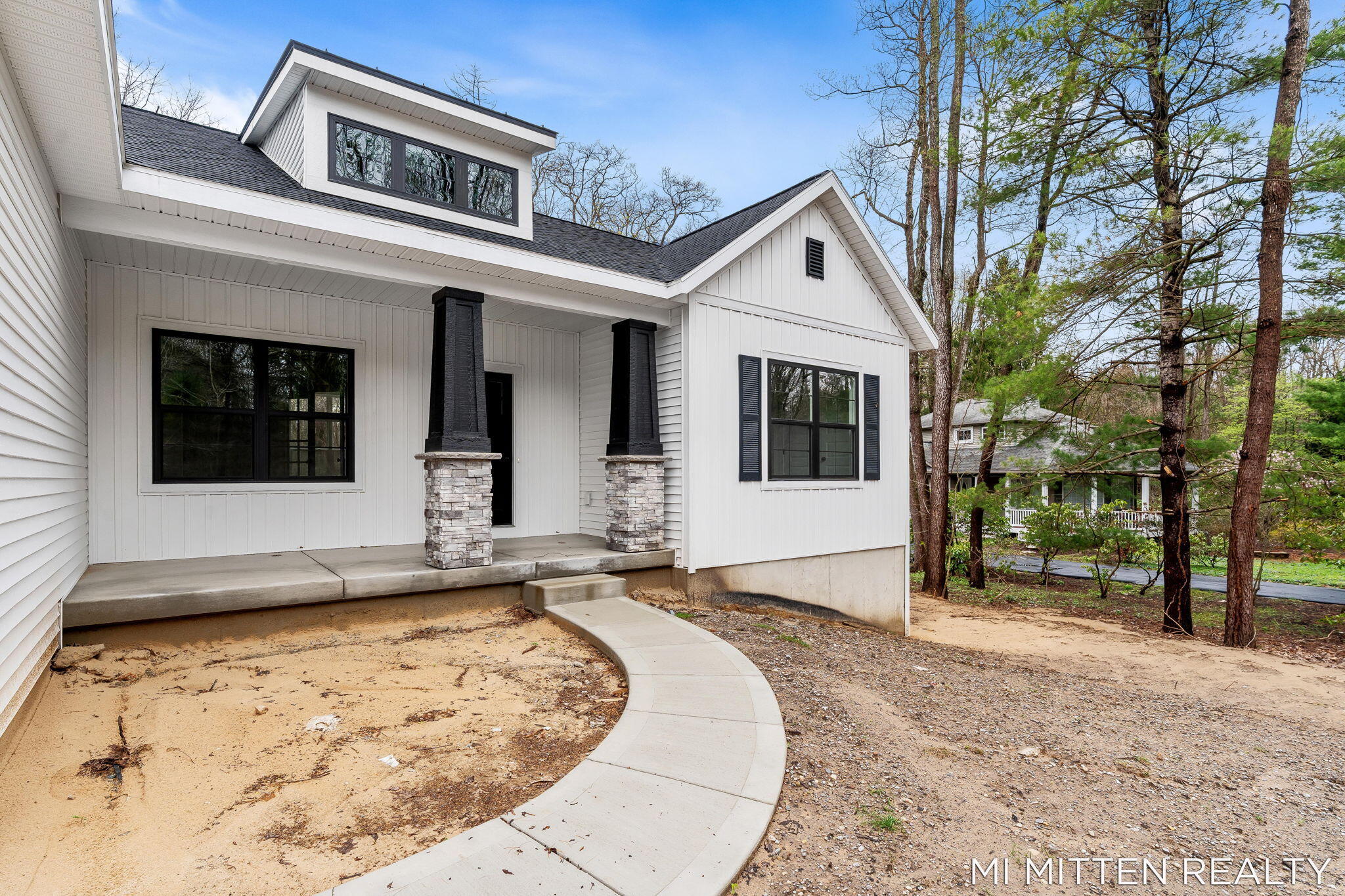 2322 Forest Trail Circle Fennville MI 49408