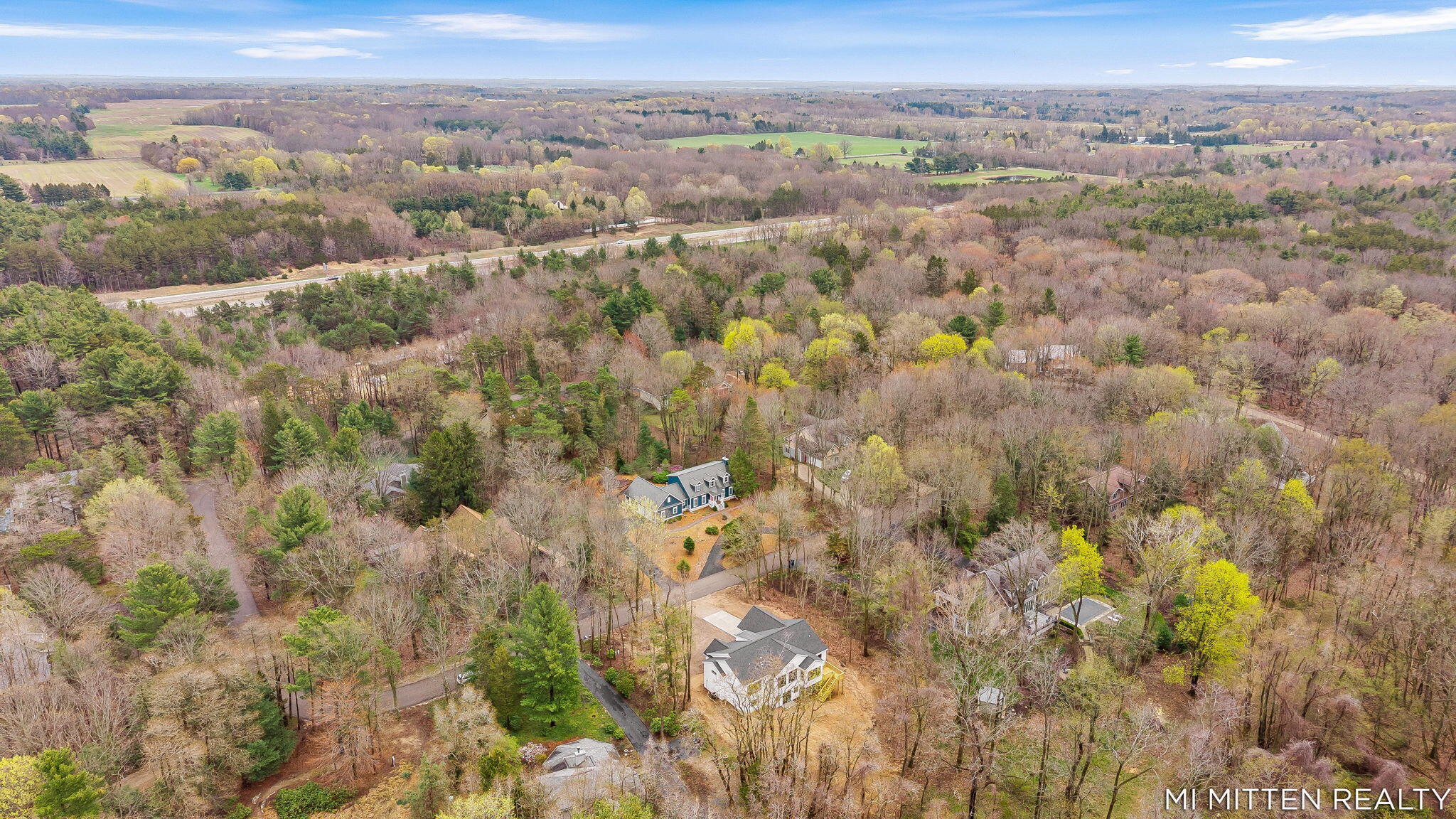 2322 Forest Trail Circle Fennville MI 49408