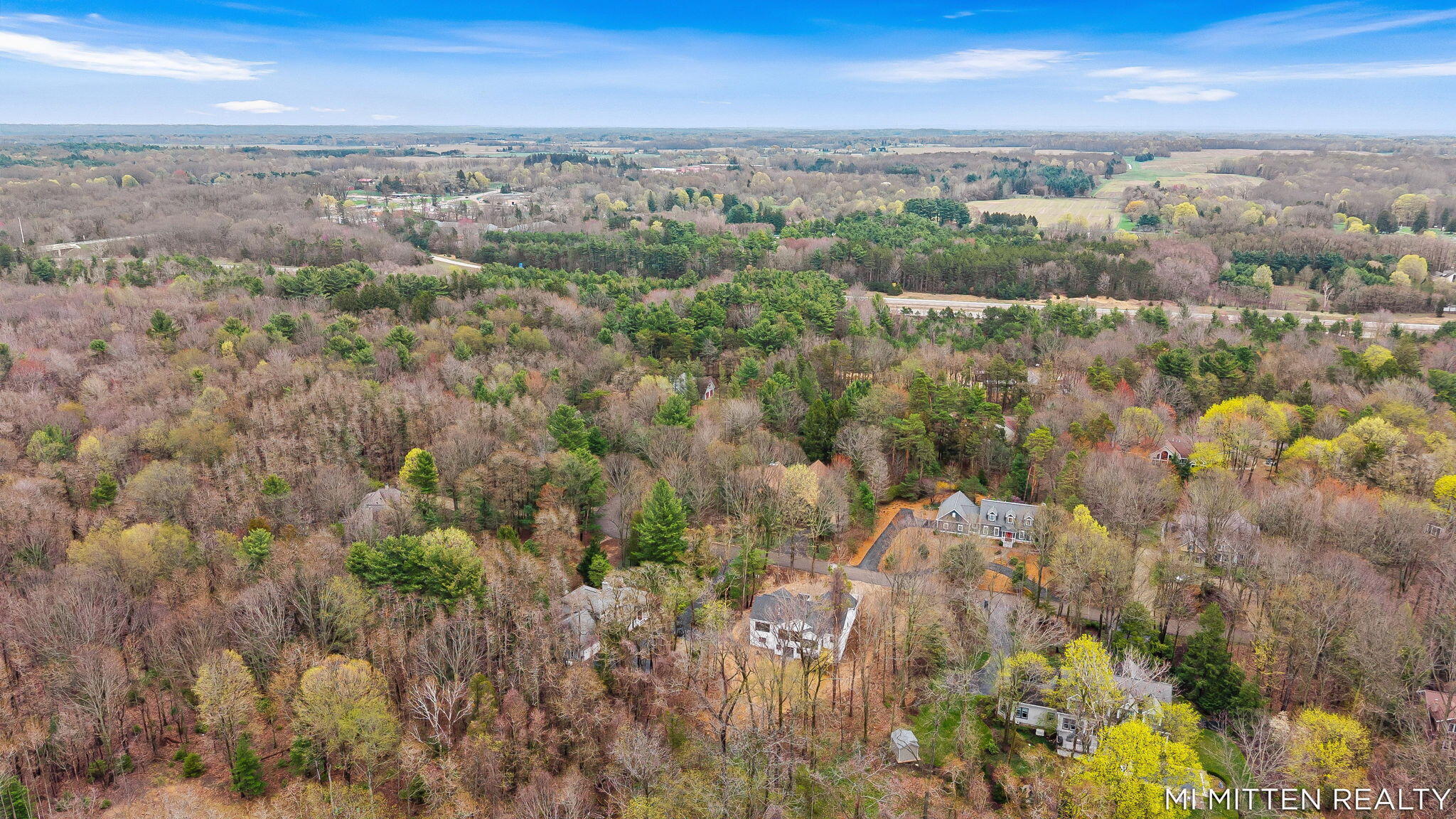 2322 Forest Trail Circle Fennville MI 49408