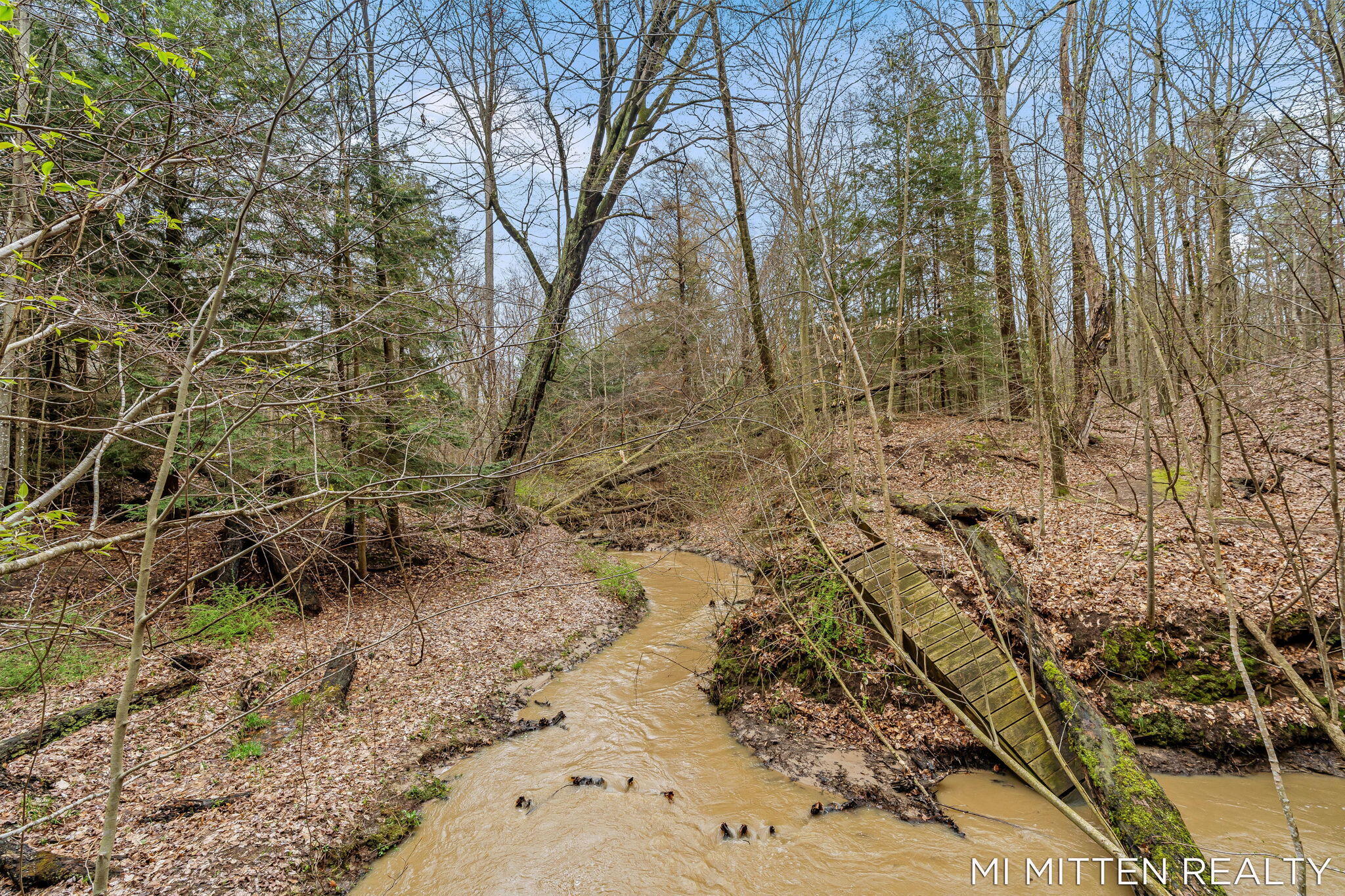 2322 Forest Trail Circle Fennville MI 49408