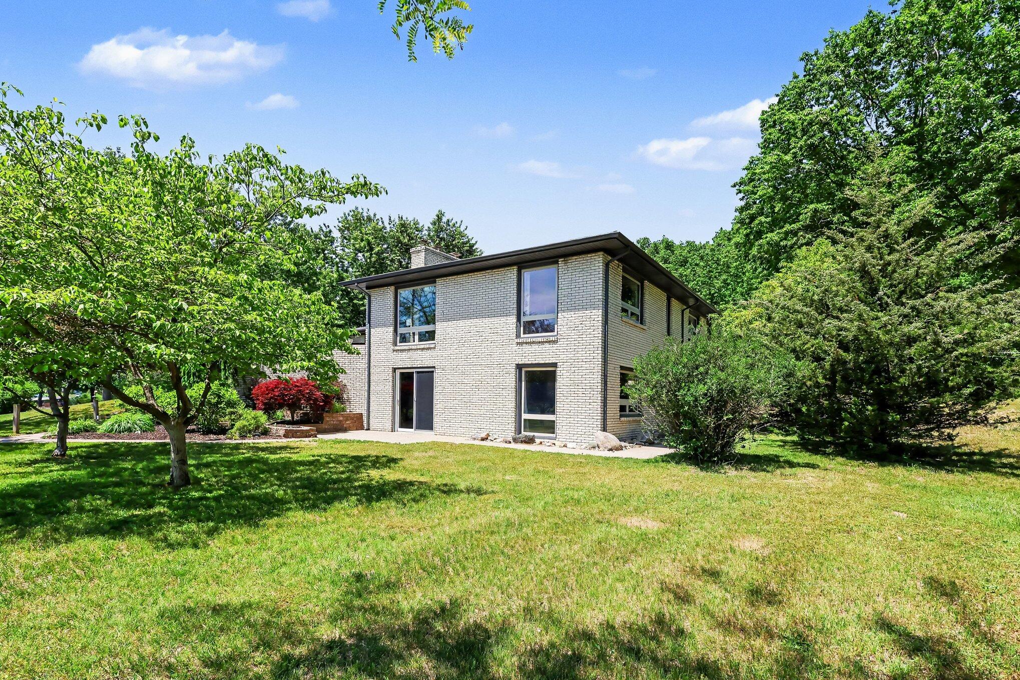47233 Cr 380 Grand Junction MI 49056