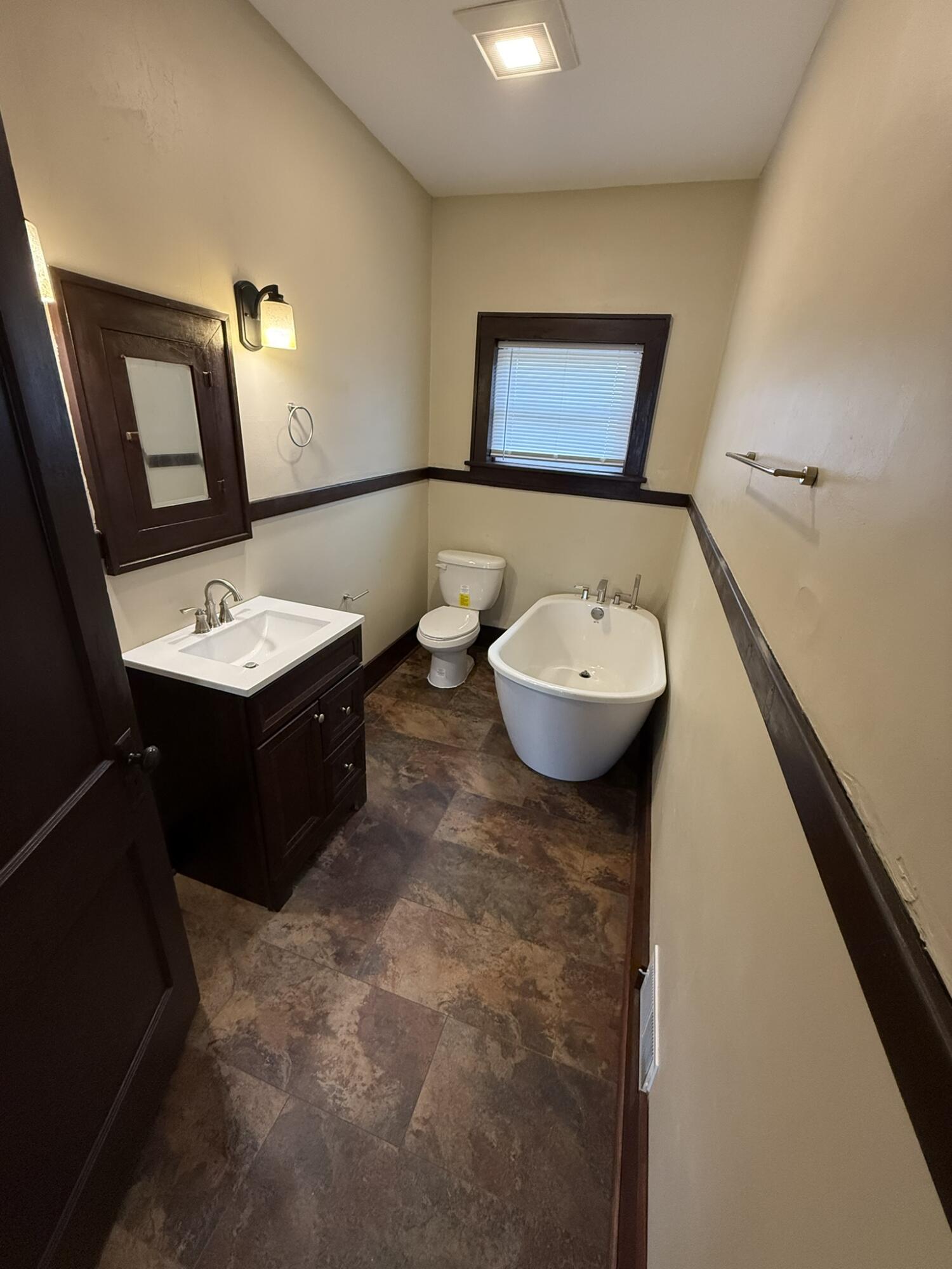 462 Catawba Avenue Muskegon MI 49442