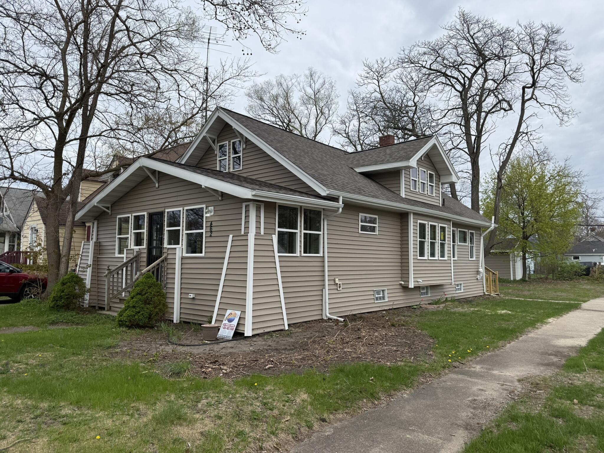462 Catawba Avenue Muskegon MI 49442