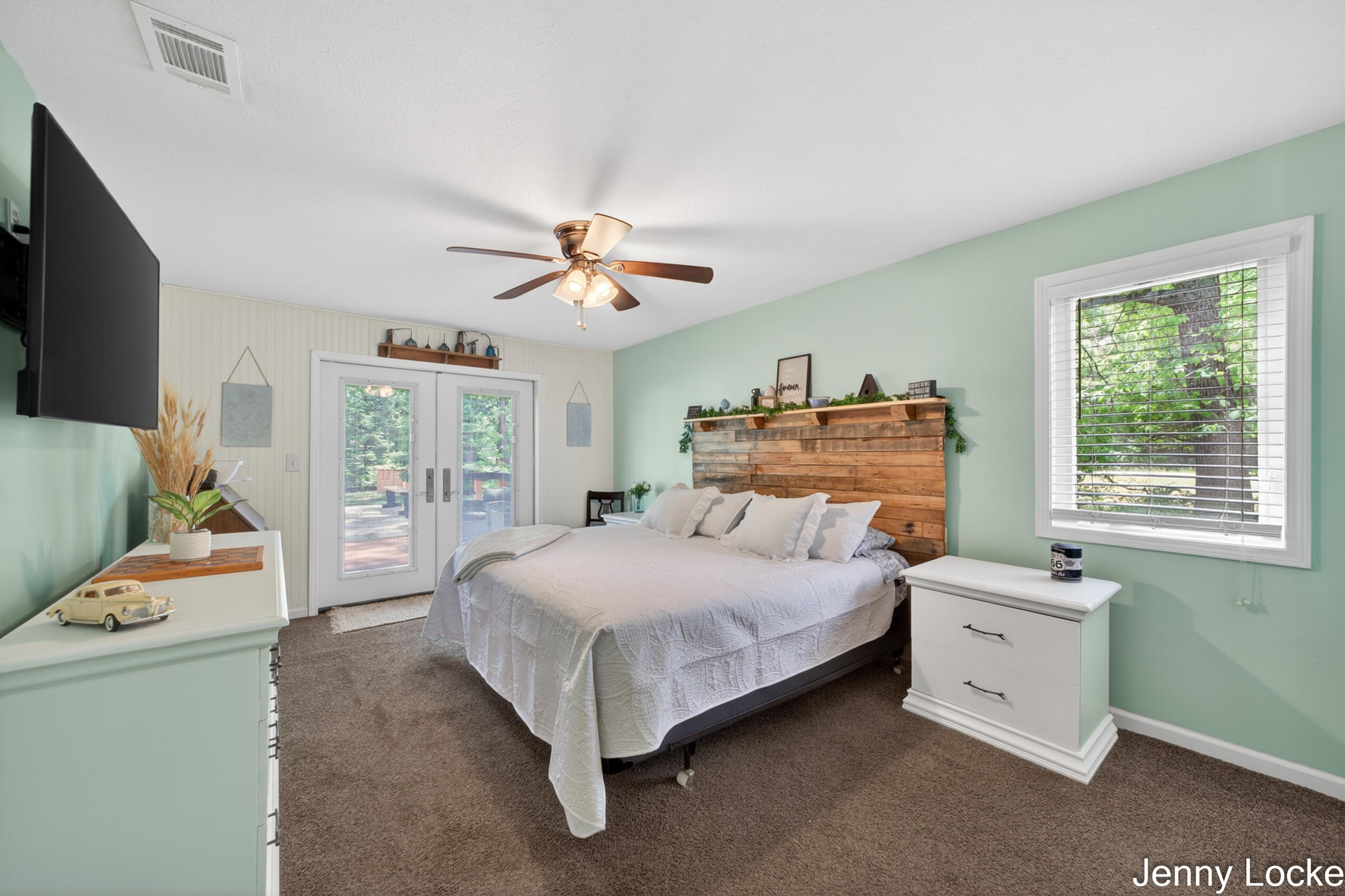 588 N Mill Iron Road Muskegon MI 49442