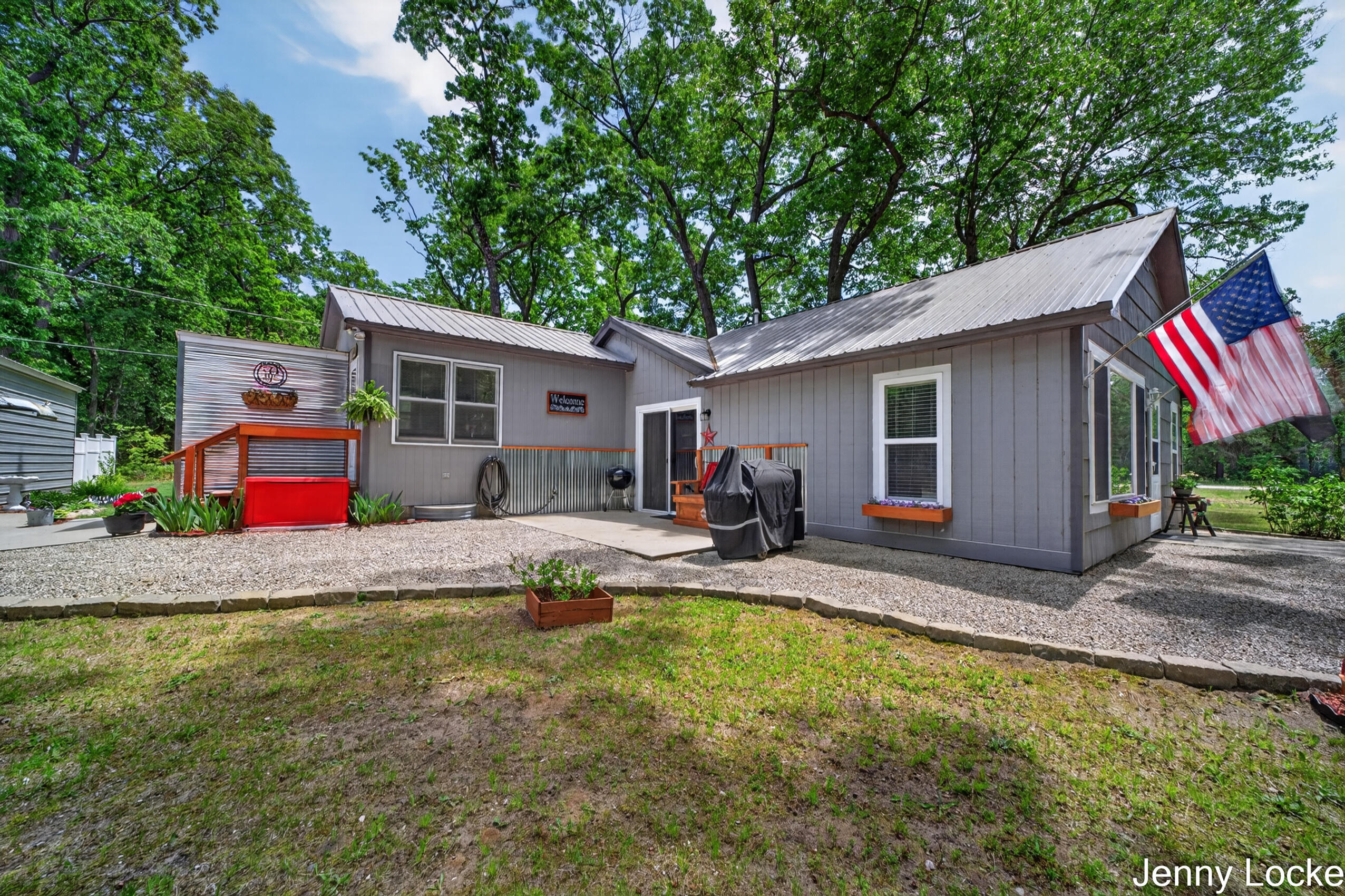 588 N Mill Iron Road Muskegon MI 49442