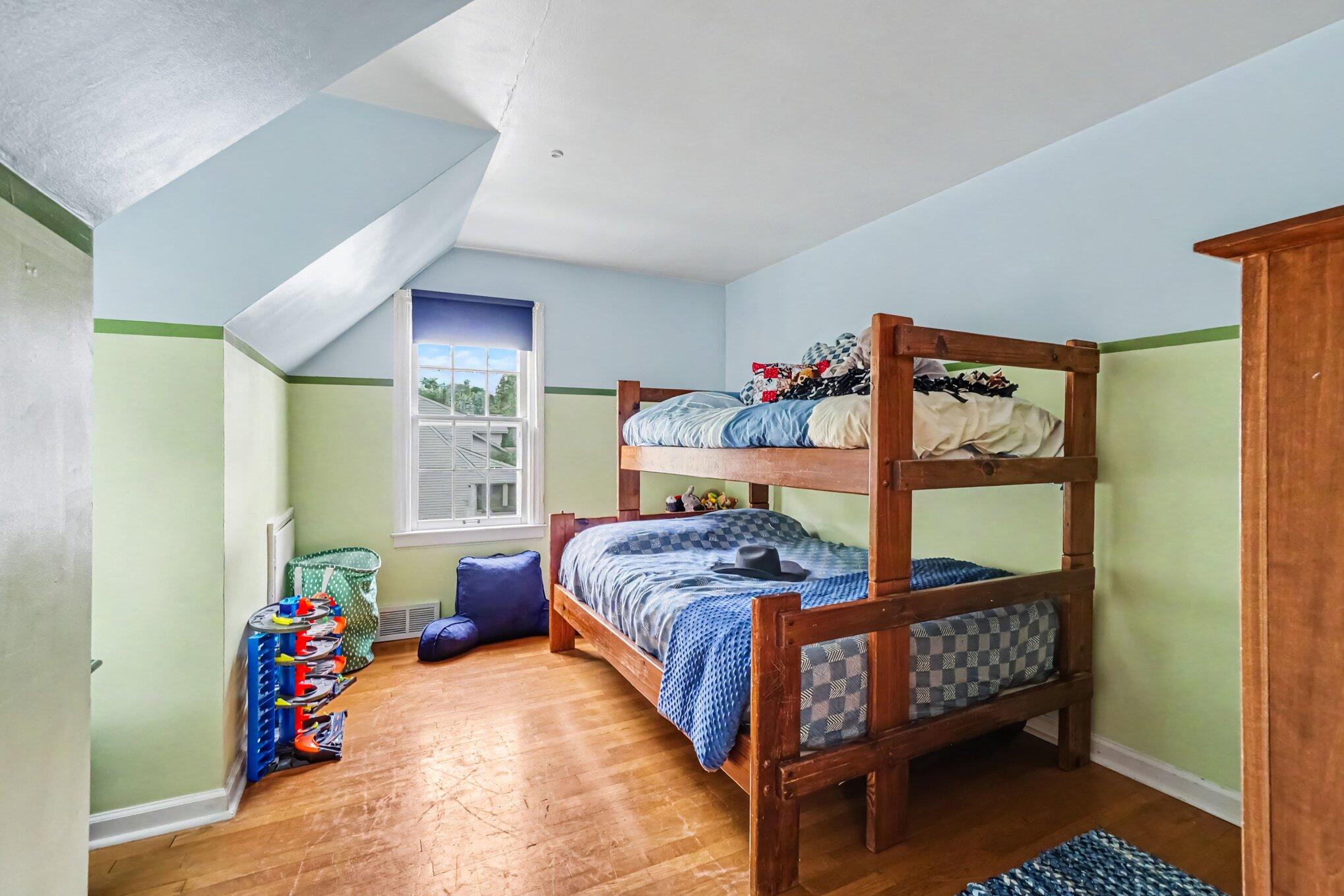 1205 Cambridge Drive Kalamazoo MI 49001