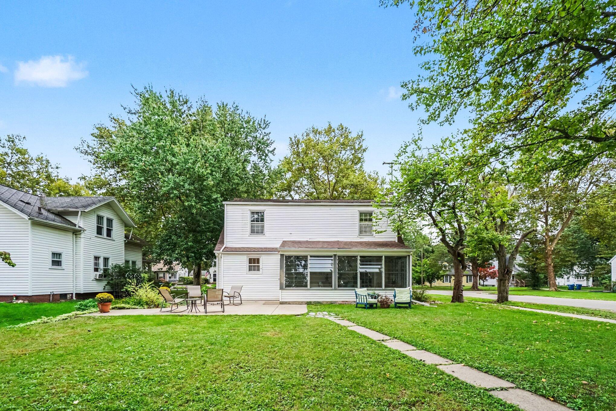 1205 Cambridge Drive Kalamazoo MI 49001
