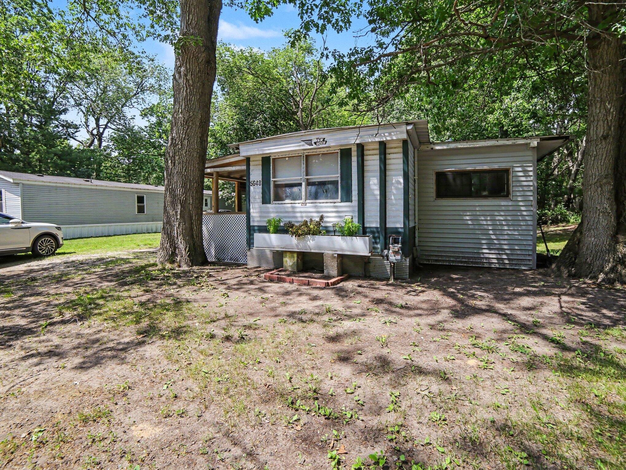 5648 W Johnson Road Ludington MI 49431