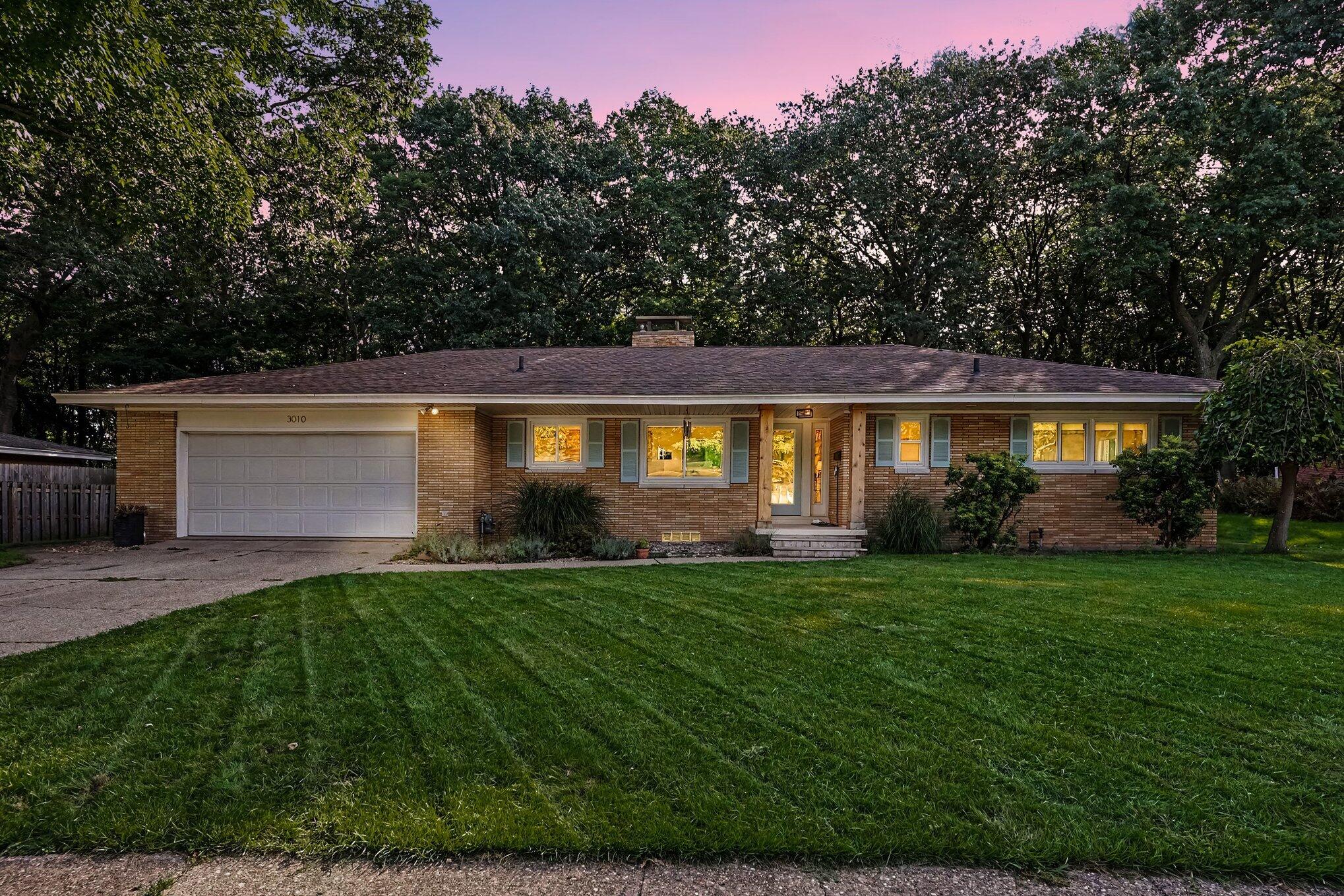 3010 Country Club Drive Muskegon MI 49441