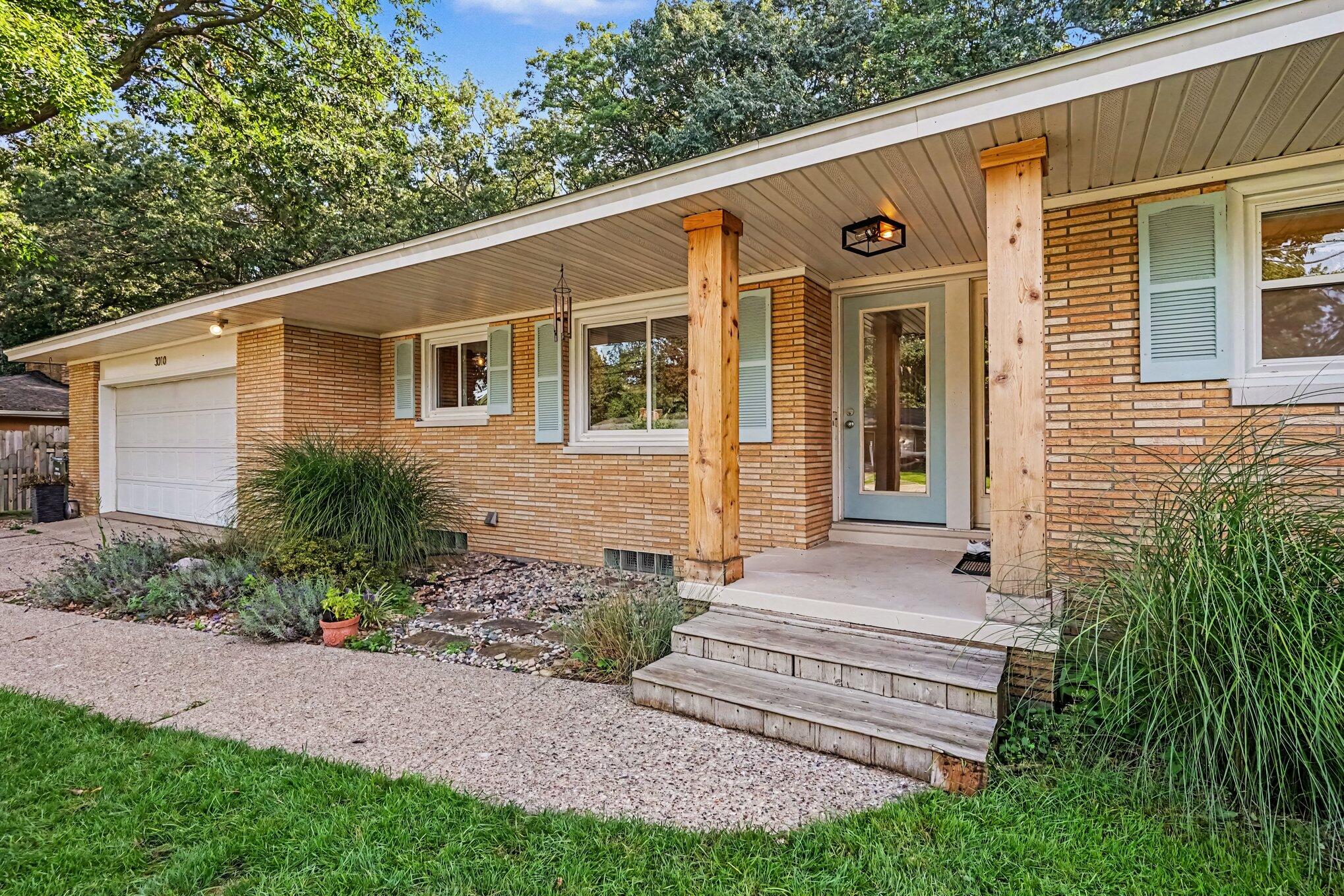 3010 Country Club Drive Muskegon MI 49441