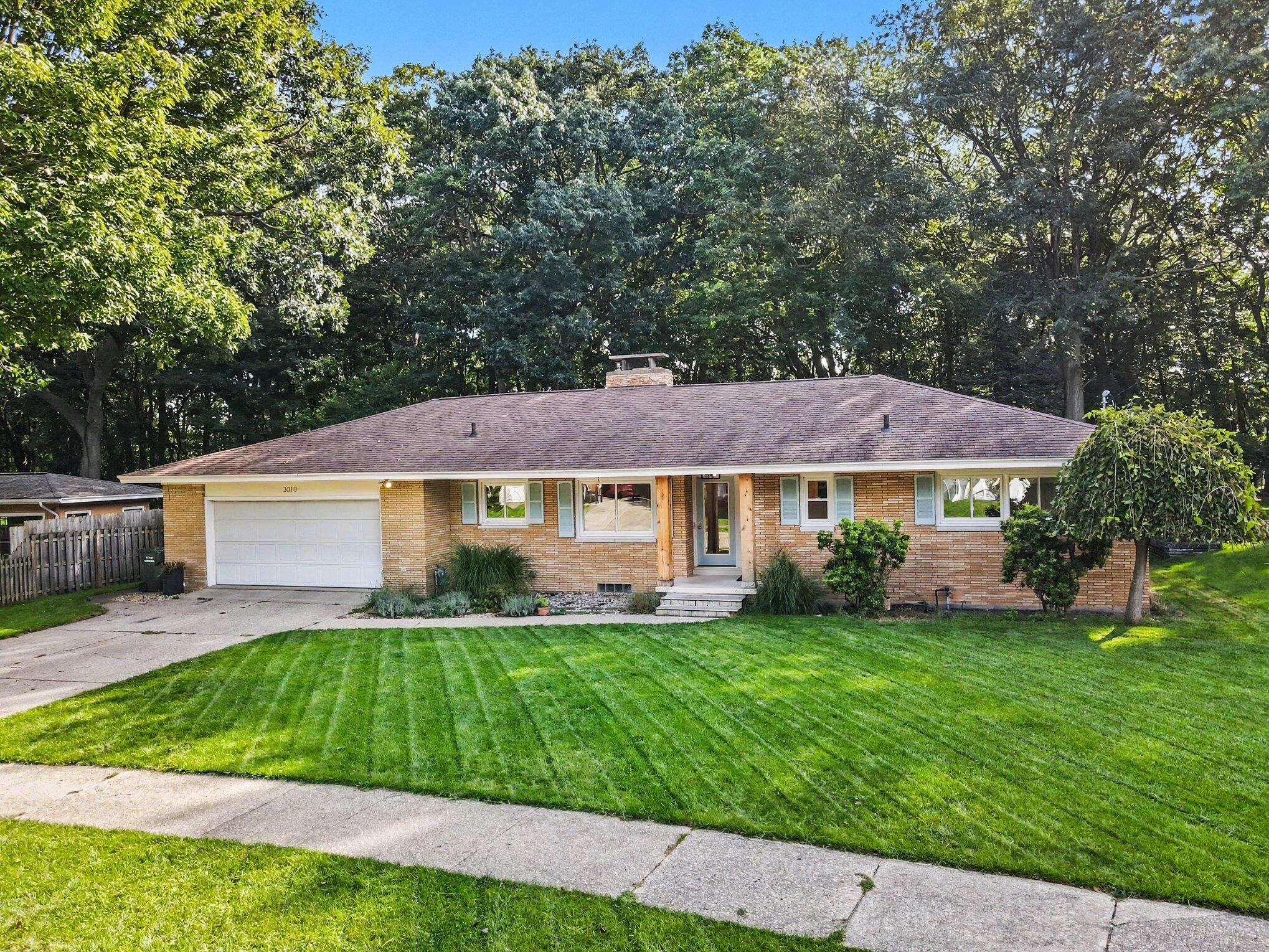 3010 Country Club Drive Muskegon MI 49441