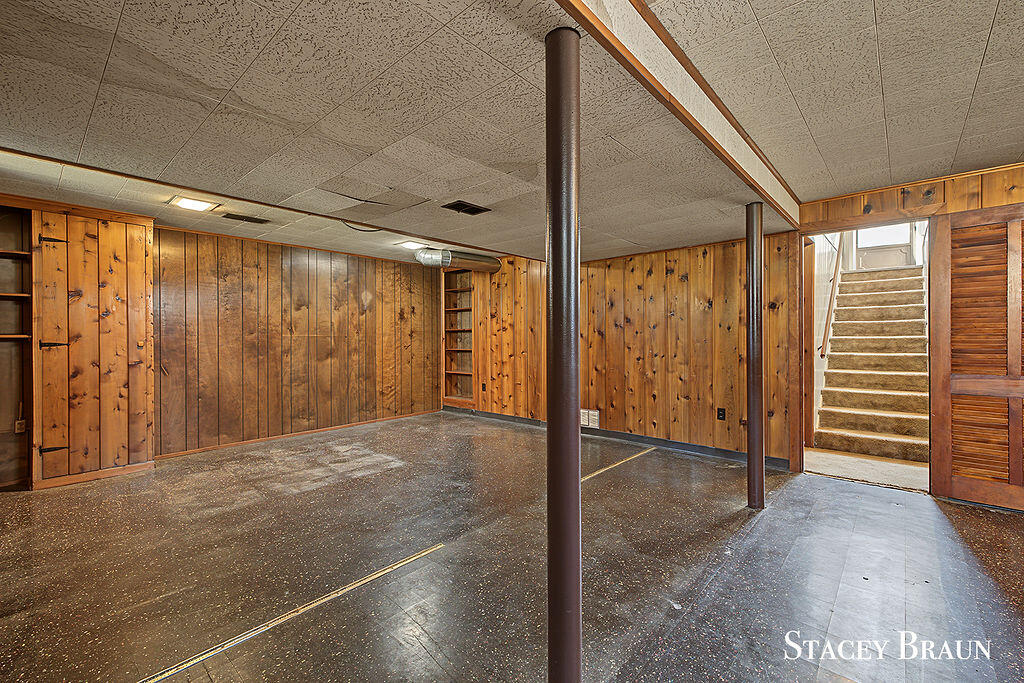 1129 Northwood Street NE Grand Rapids MI 49505