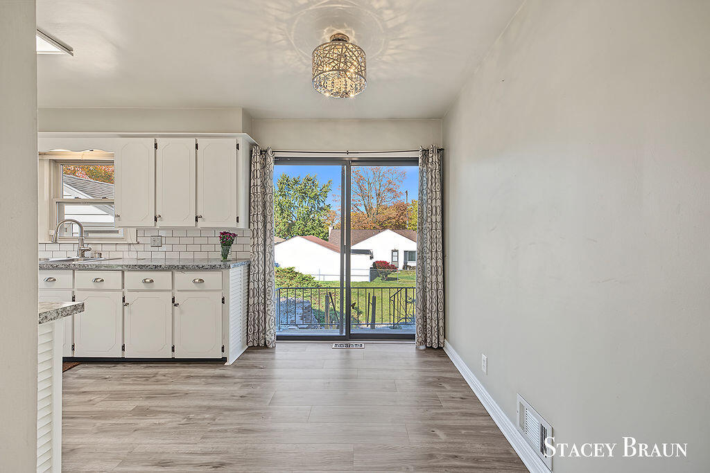 1129 Northwood Street NE Grand Rapids MI 49505