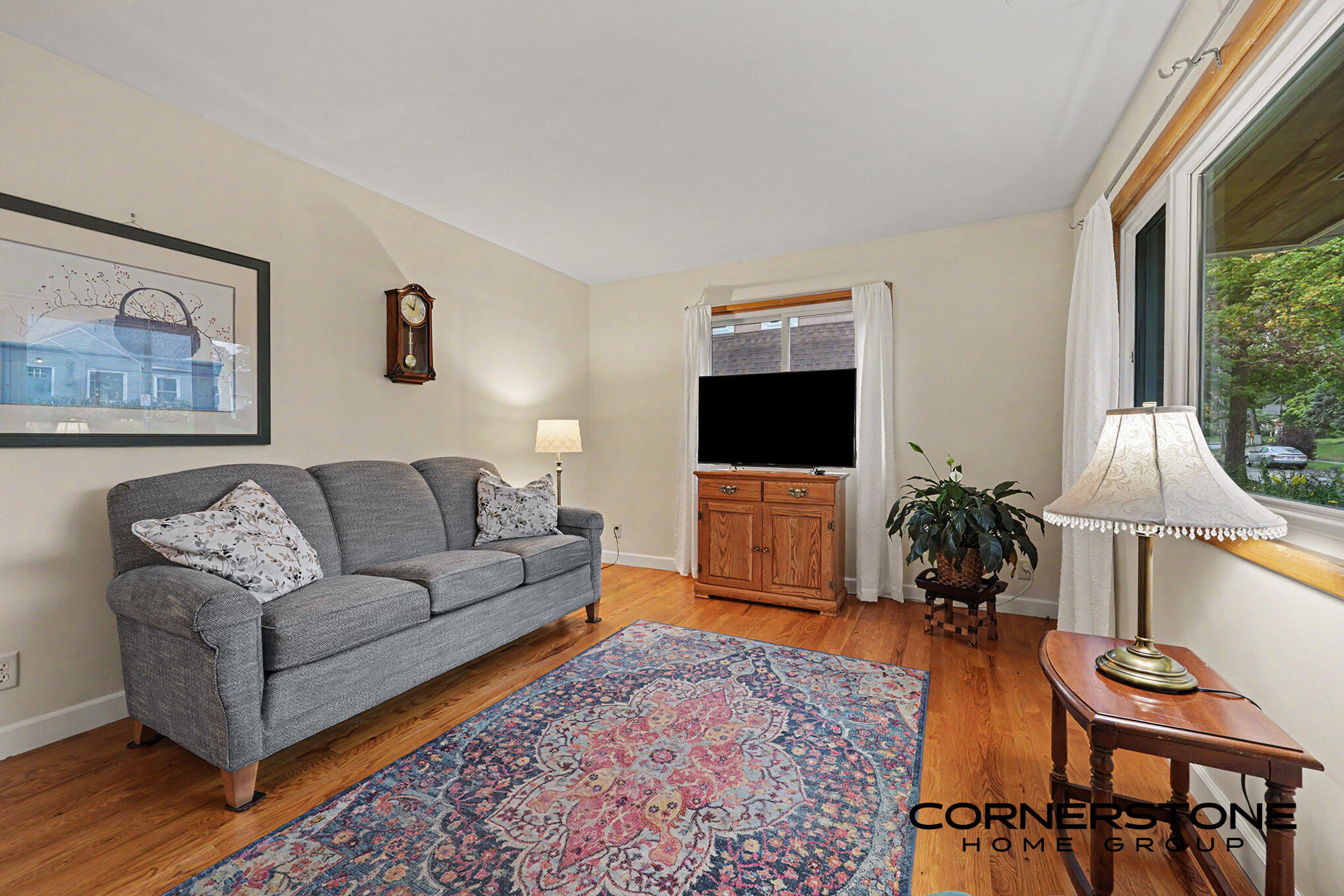874 Beechwood Street NE Grand Rapids MI 49505
