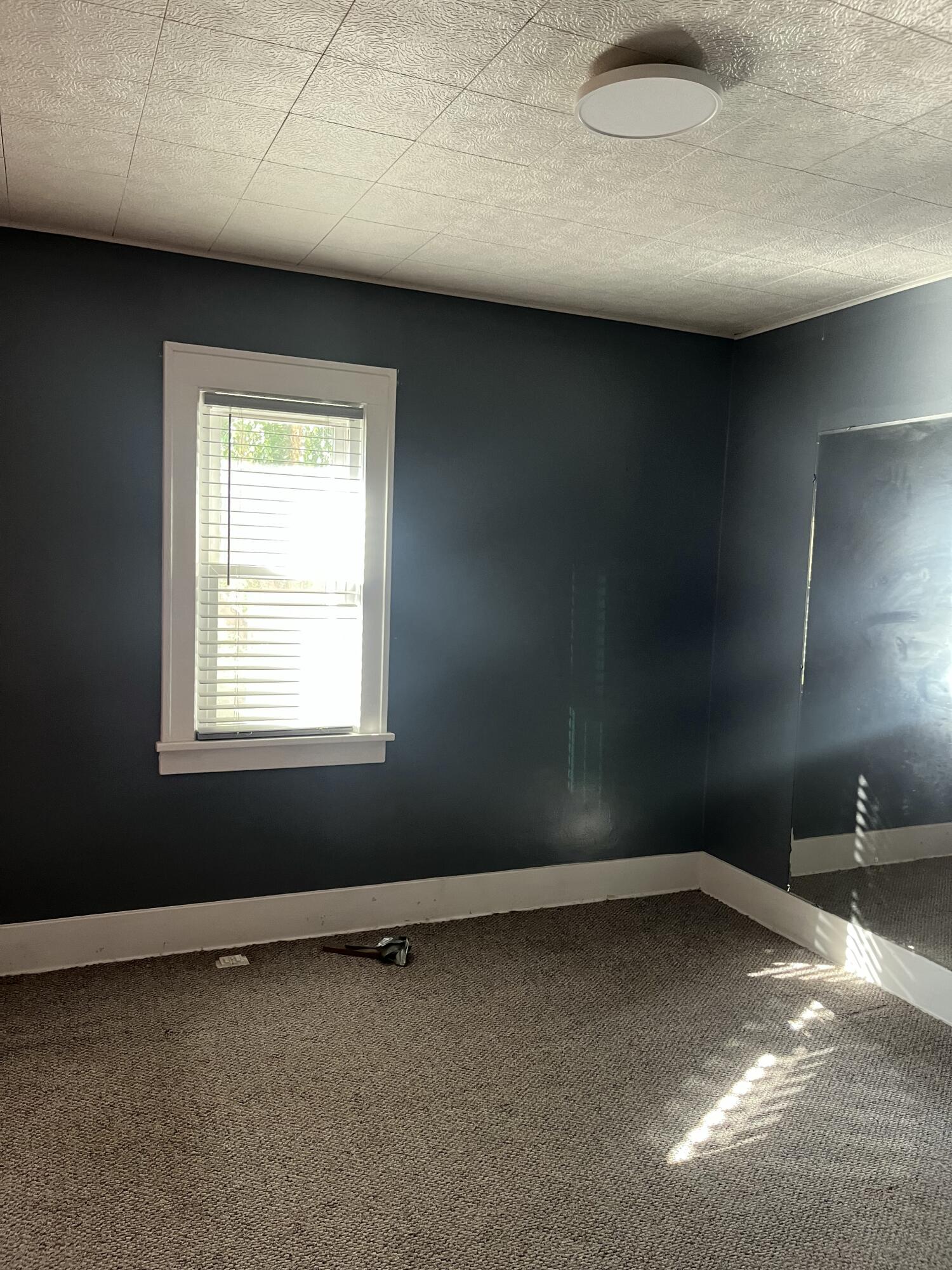 863 E Isabella Avenue Muskegon MI 49442